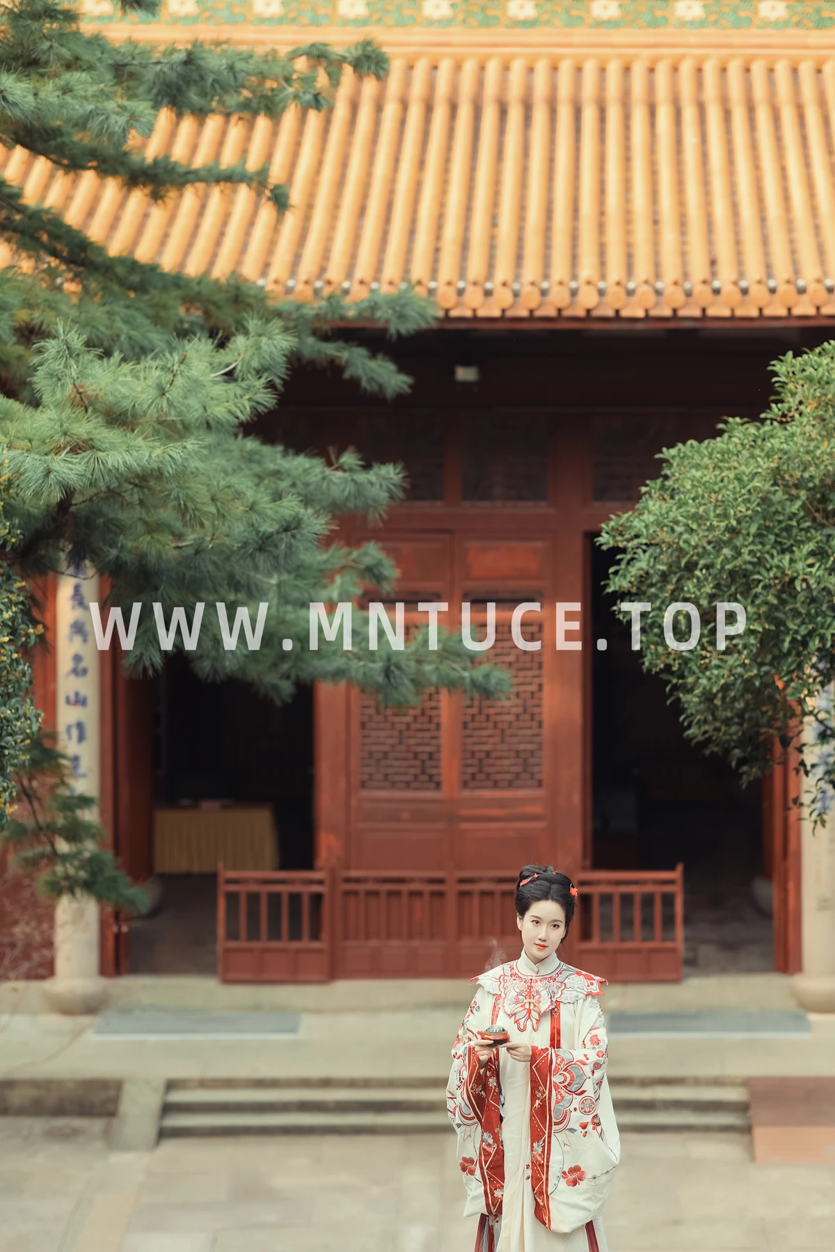 [艺图语]2023.01.16 Vol.2926 秋游净慈#甘乐喵喵喵#[28P]-021