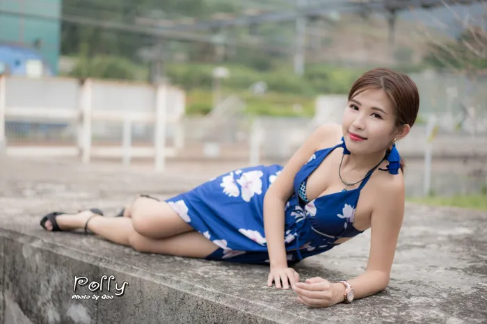 [街拍丝足] NO.052 Polly 高衩長裙 高跟美腿旅拍 #街拍丝足、美足#[60P]-057