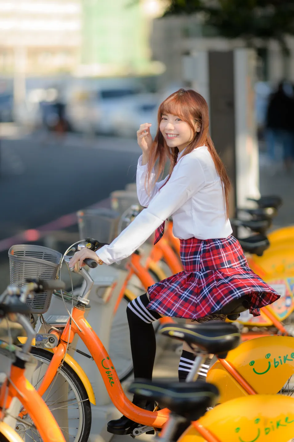 [街拍丝足] NO.233 学生制服高跟 #街拍丝足、美足#[157P]-029