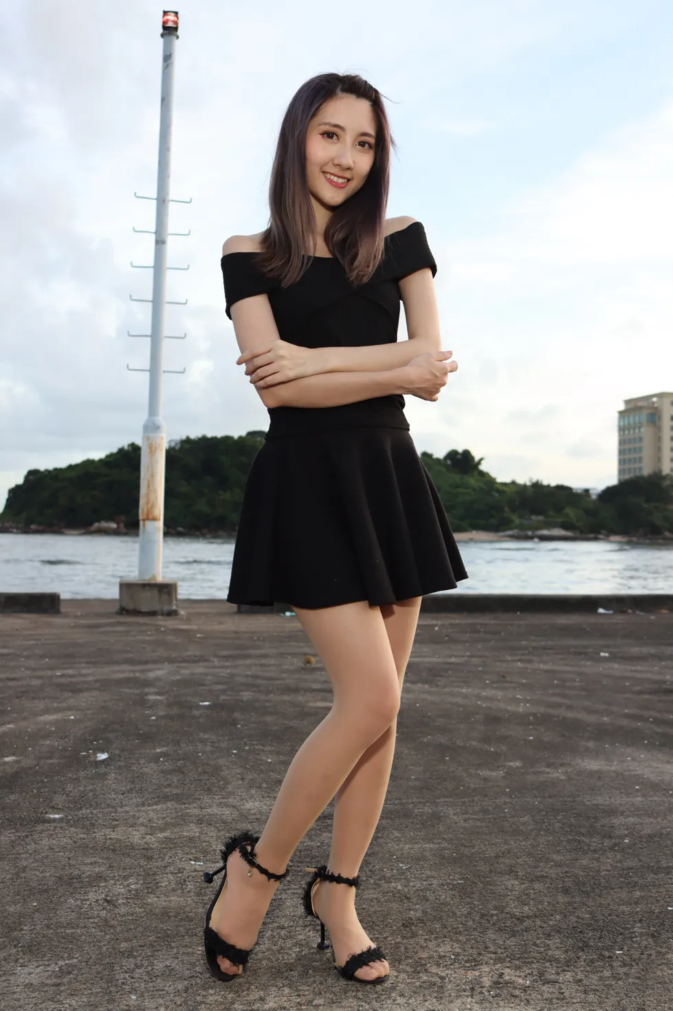 [街拍丝足] NO.140 Elaine Chung 连衣裙丝袜凉高美腿 #街拍丝足、美足#[73P]-071