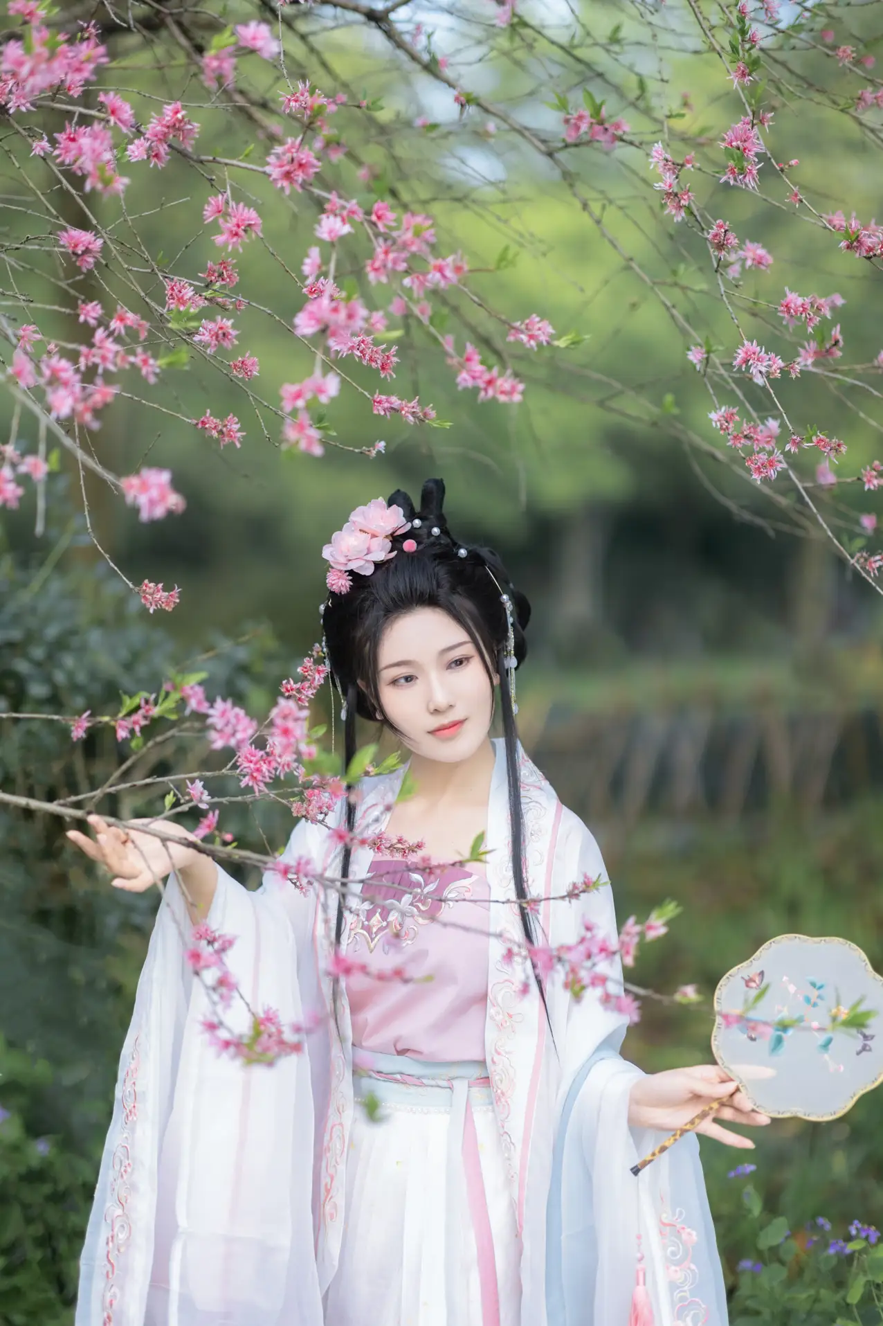 [艺图语] 2022.06.04 Vol.1077-008