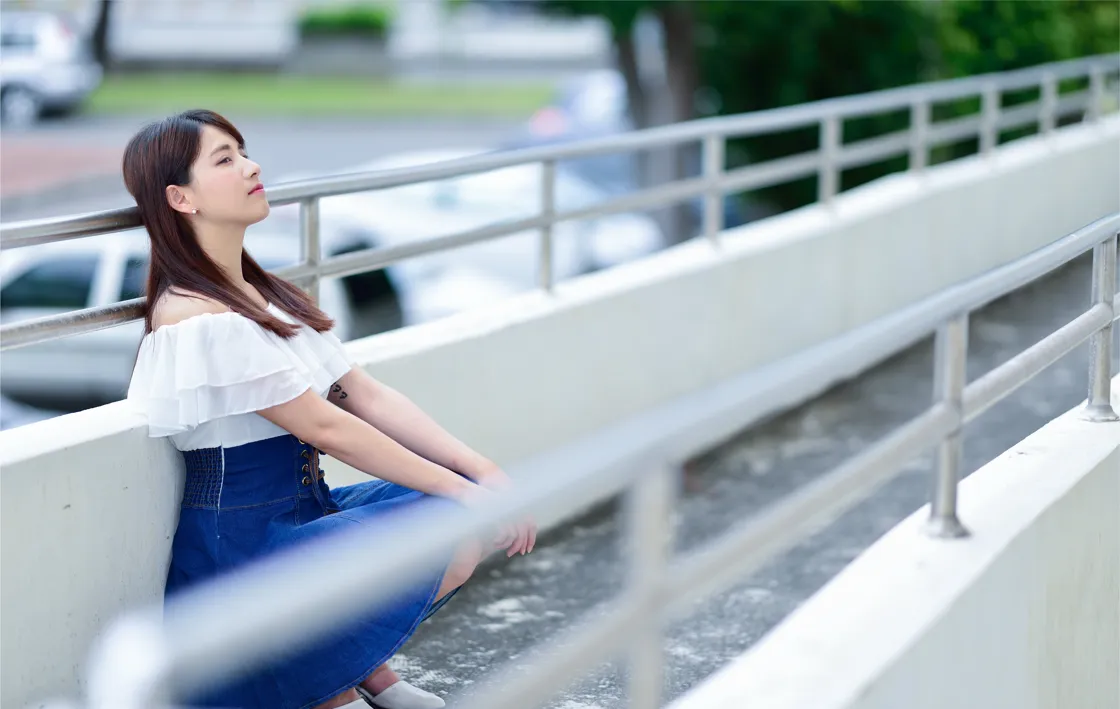 [街拍丝足] NO.168 姍姍 牛仔短裙涼高美腿 #街拍丝足、美足#[35P]-008