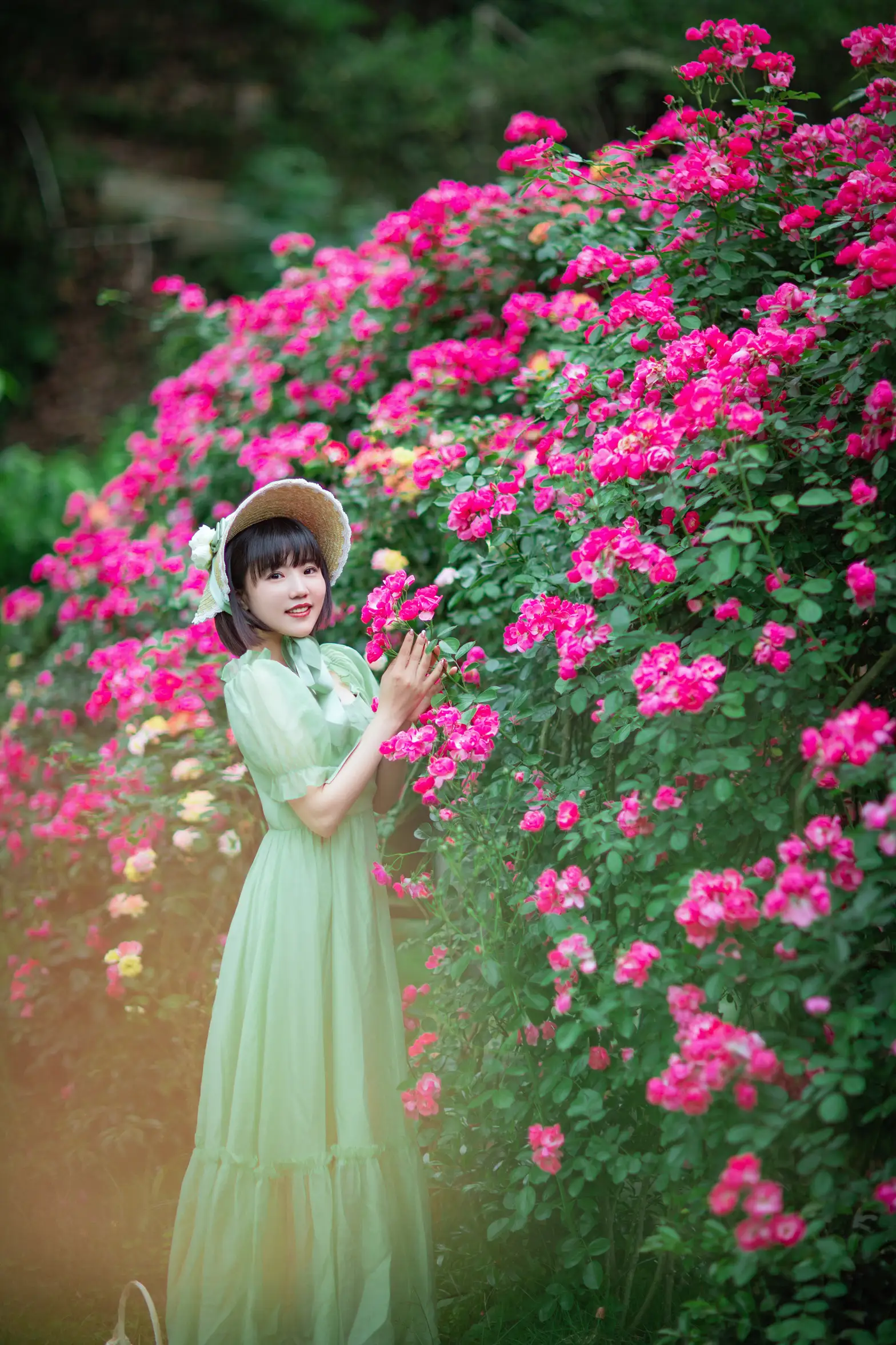 [艺图语] 2022.08.12 Vol.1685-008