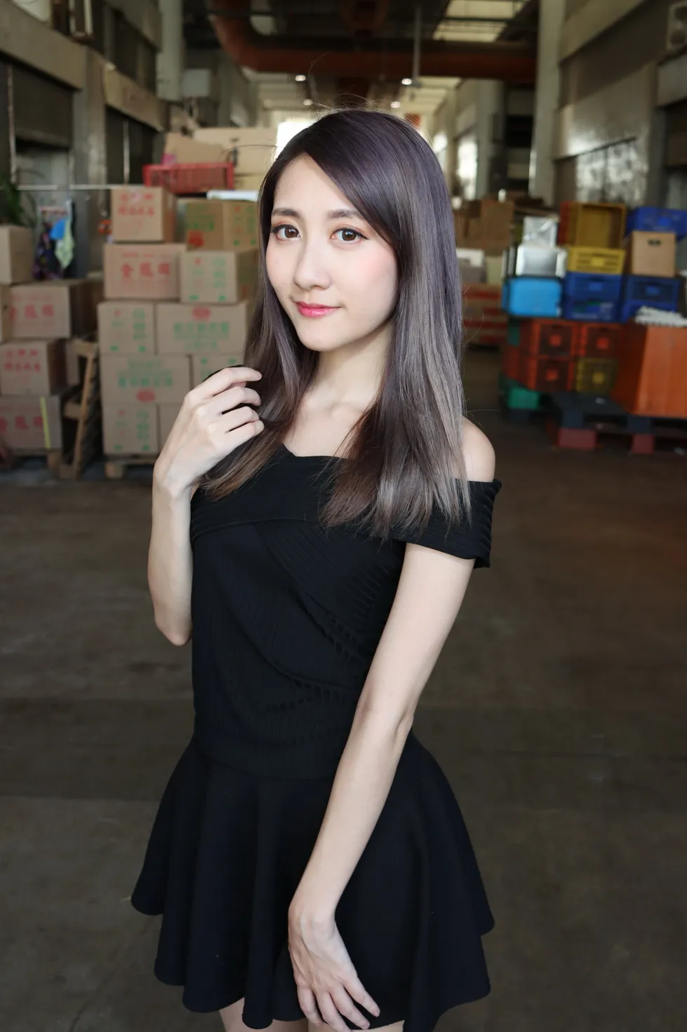 [街拍丝足] NO.140 Elaine Chung 连衣裙丝袜凉高美腿 #街拍丝足、美足#[73P]-043