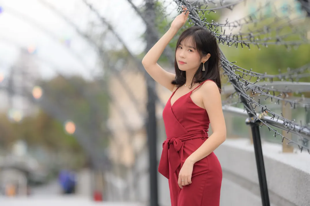 [街拍丝足] NO.217 YoYo 气质连衣长裤高跟  #街拍丝足、美足#[112P]-076
