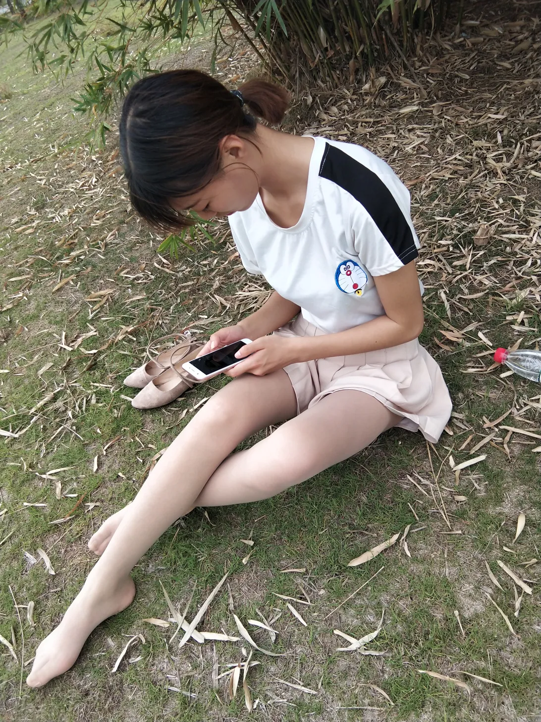 [街拍丝足] NO.016 肉丝绑带平底鞋 #街拍丝足、美足#[24P]-016