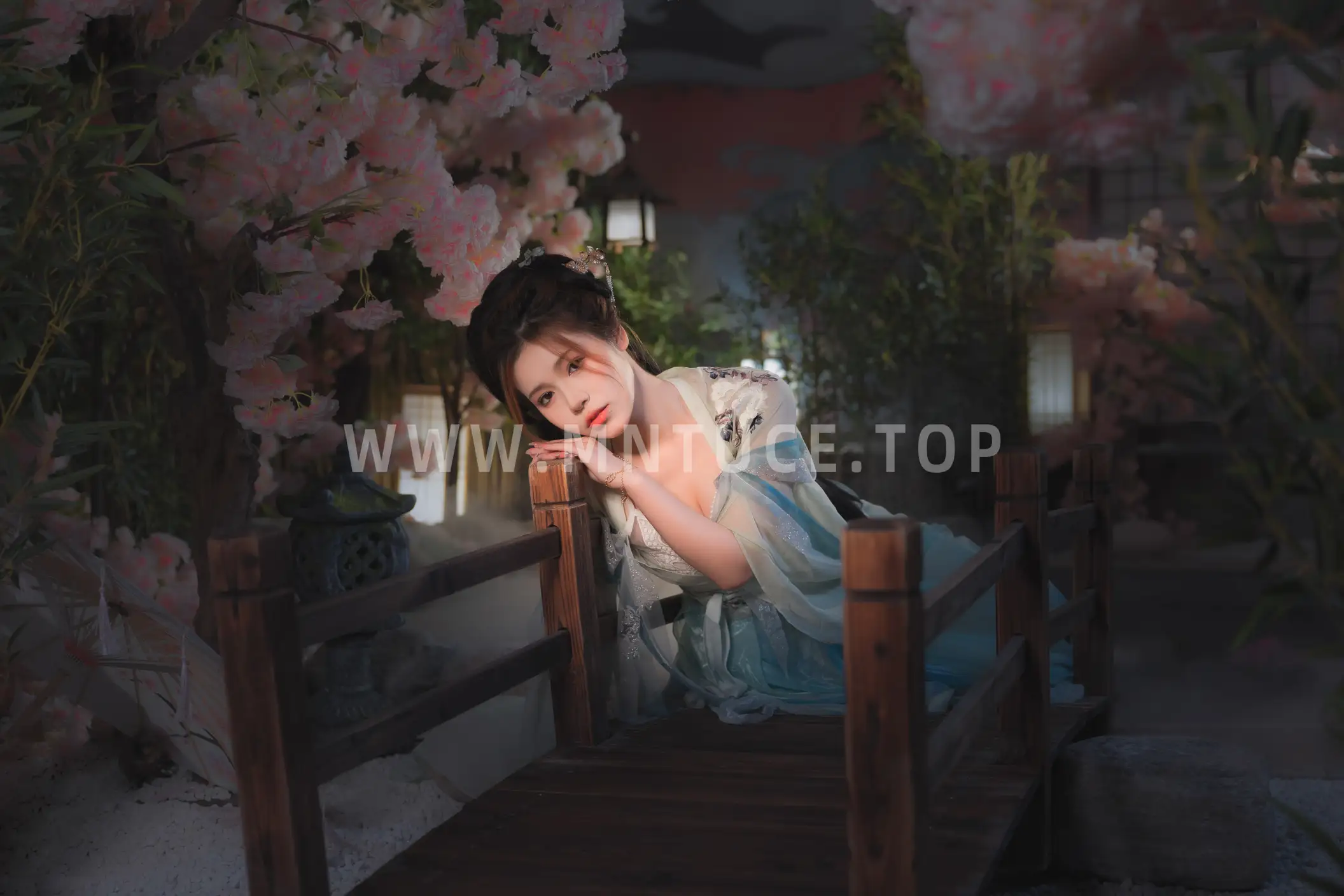 [艺图语] 2022.06.05 Vol.1087-014