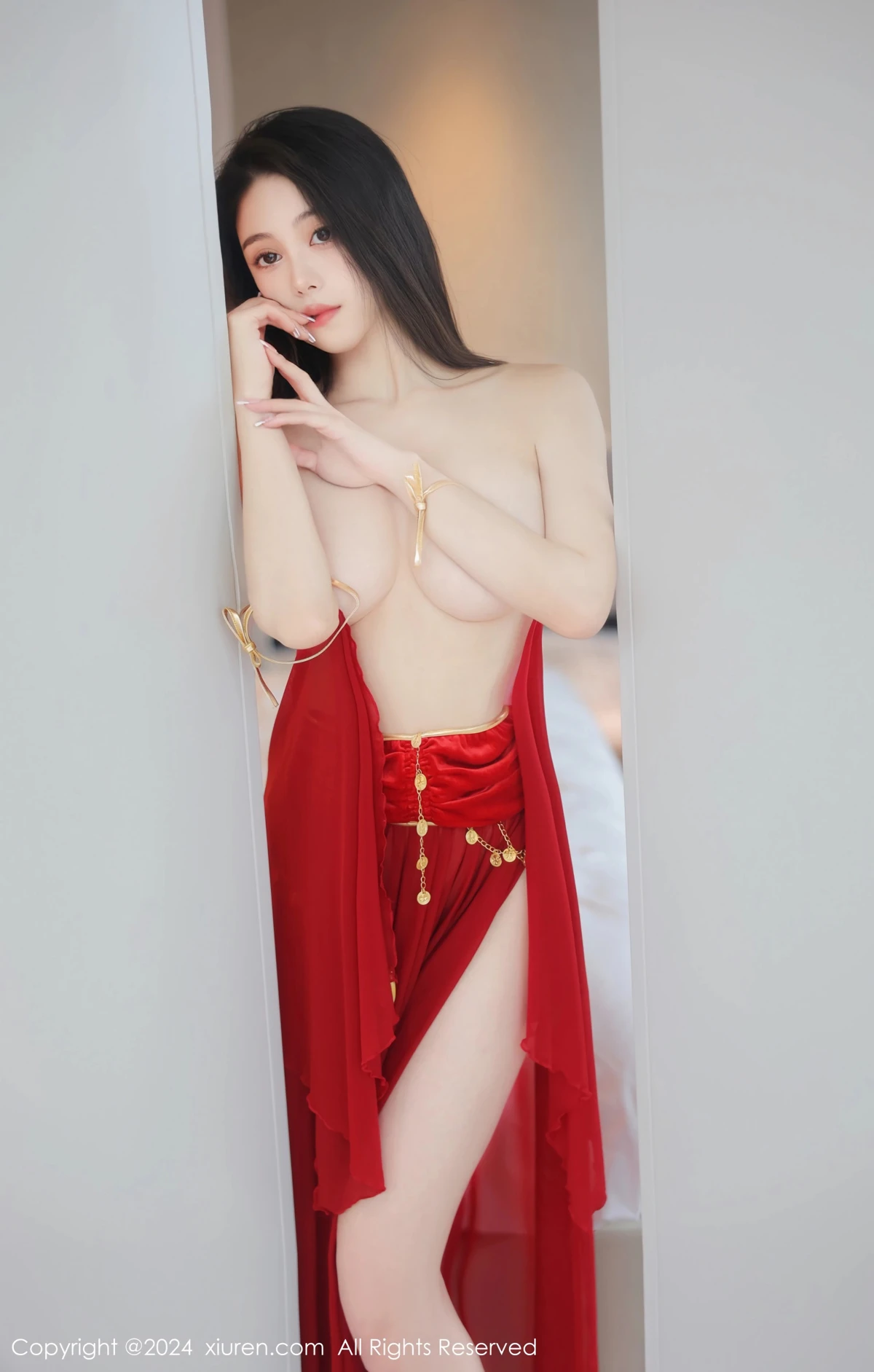 [秀人网] 2024.04.19 No.8420-056