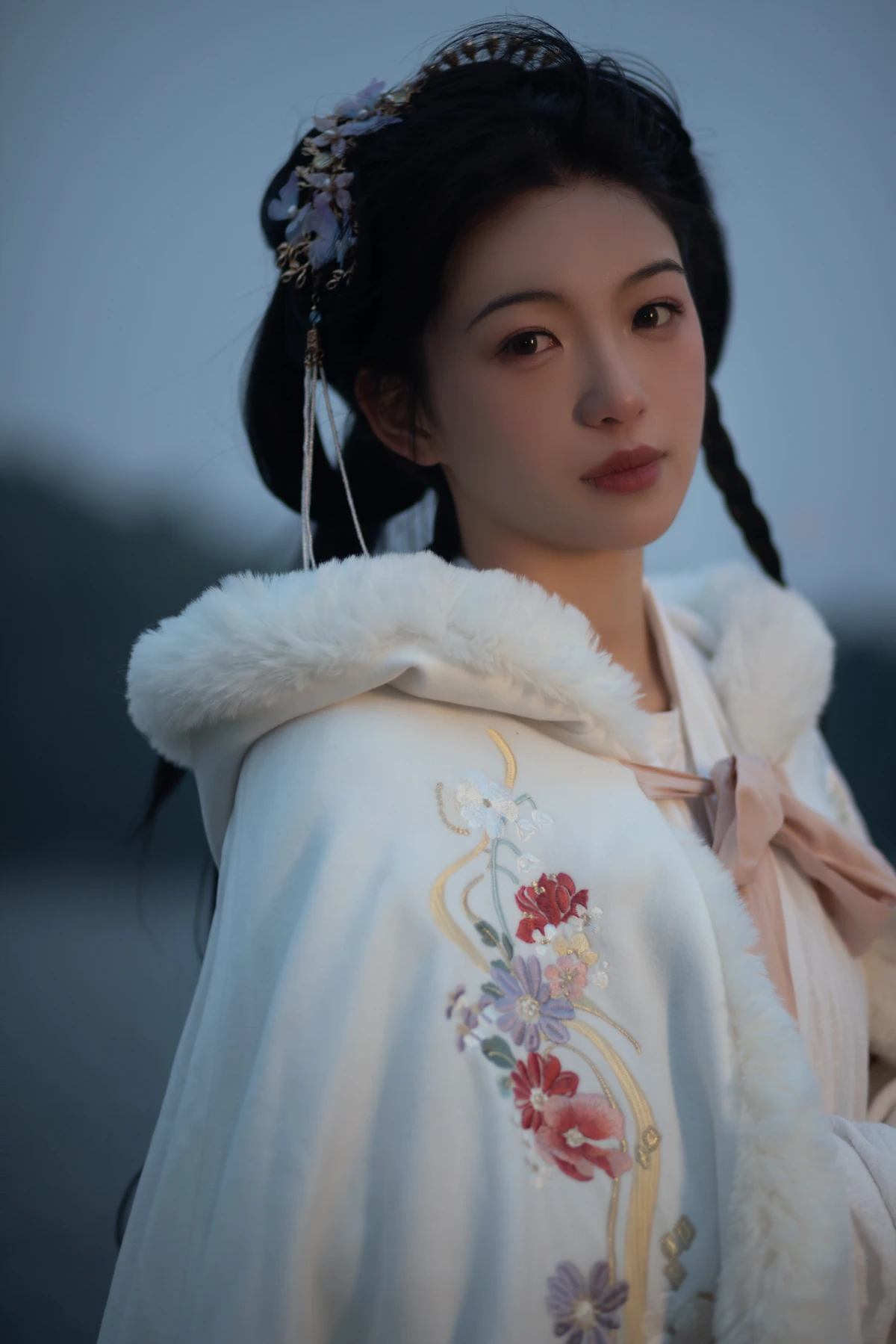 [艺图语]2023.01.15 Vol.2919 寒衣#一口蛋糕#[26P]-003