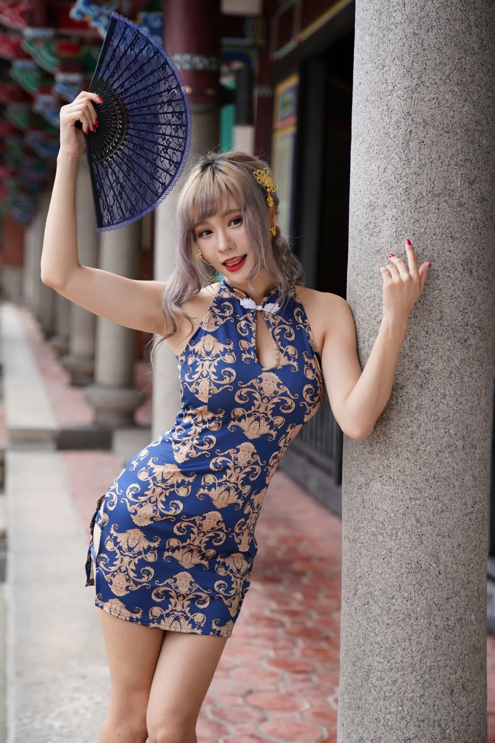 [街拍丝足] NO.149 薛凯云 蓝花短旗袍高跟美腿 #街拍丝足、美足#[125P]-078