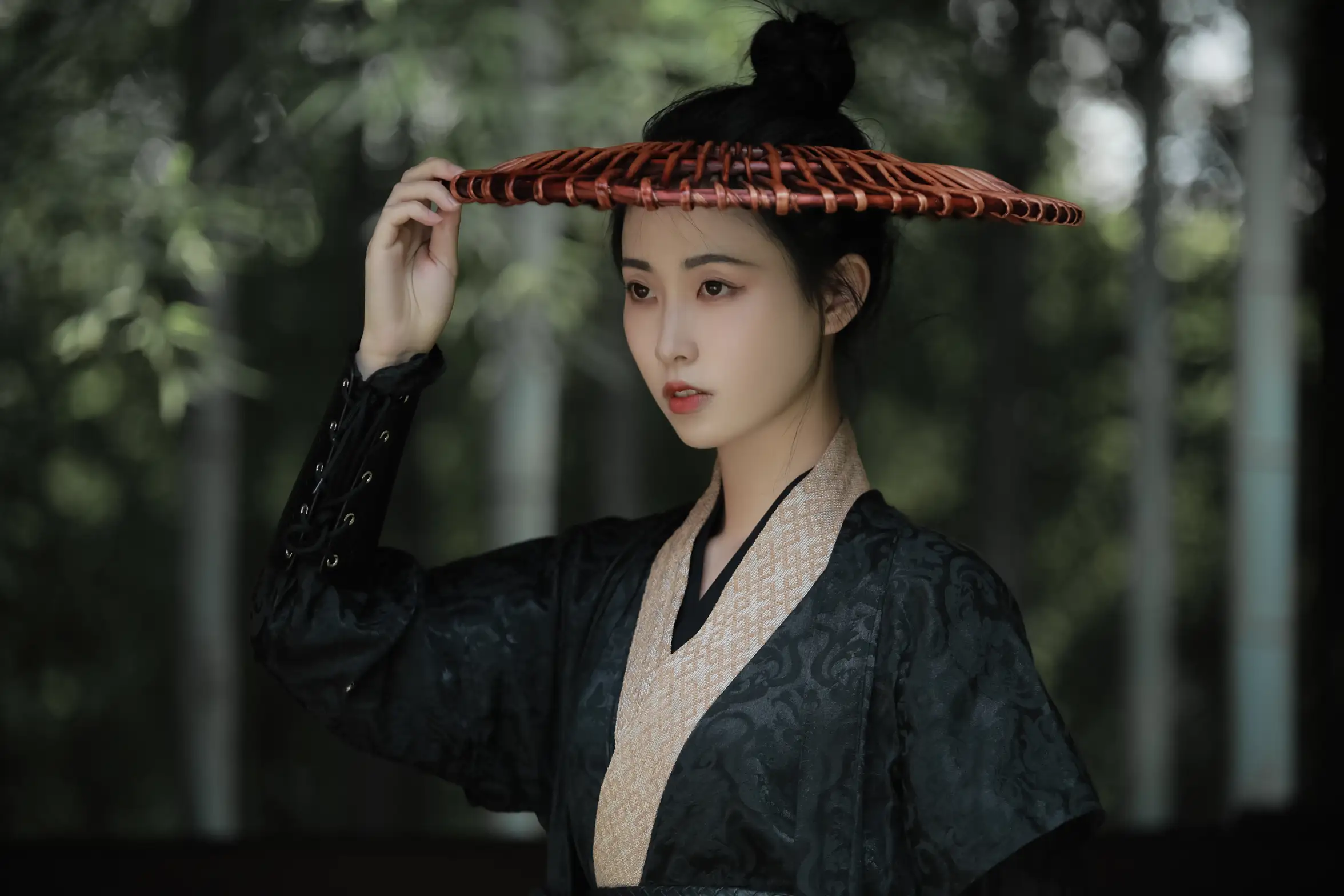 [艺图语] 2022.08.30 Vol.1826-014