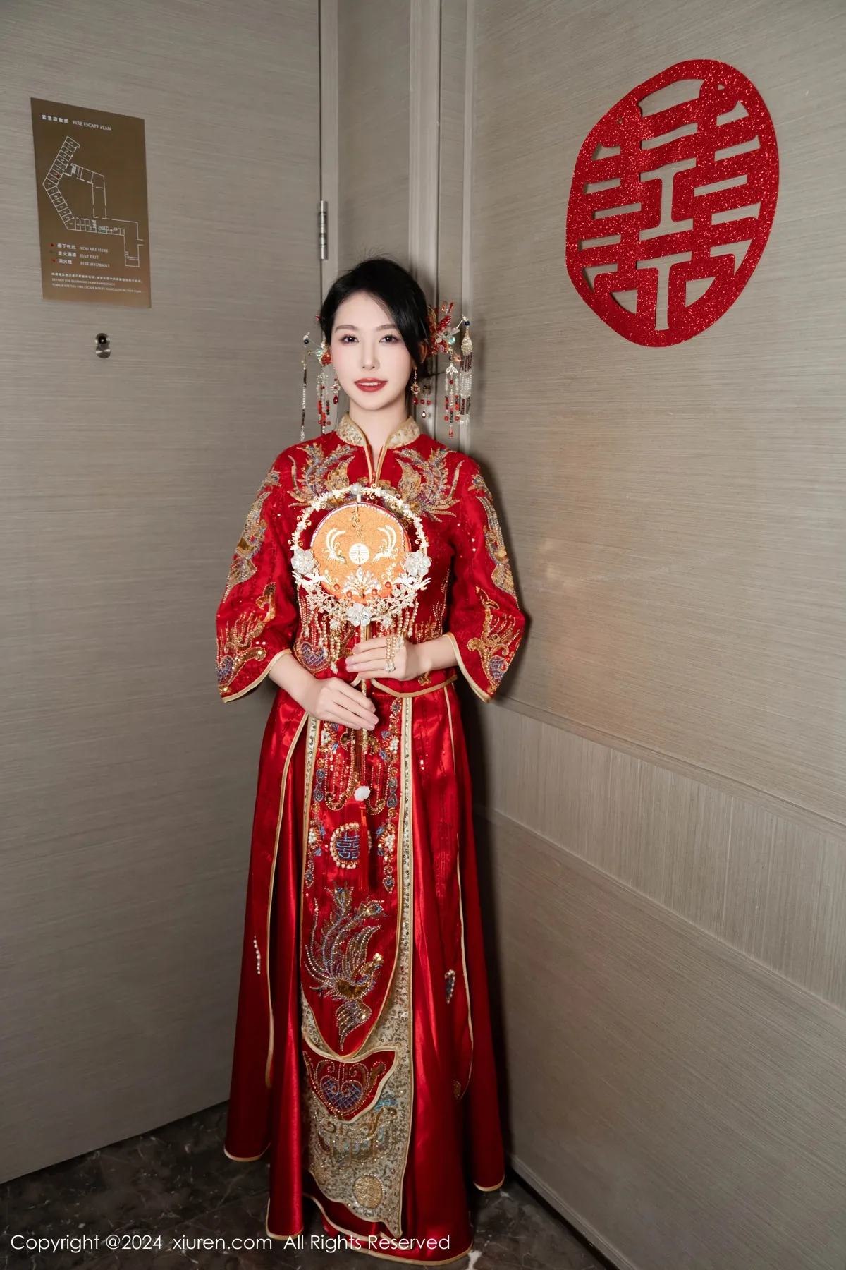 [秀人网] 2024.04.11 No.8376 – 利世[95P]-PicJJ