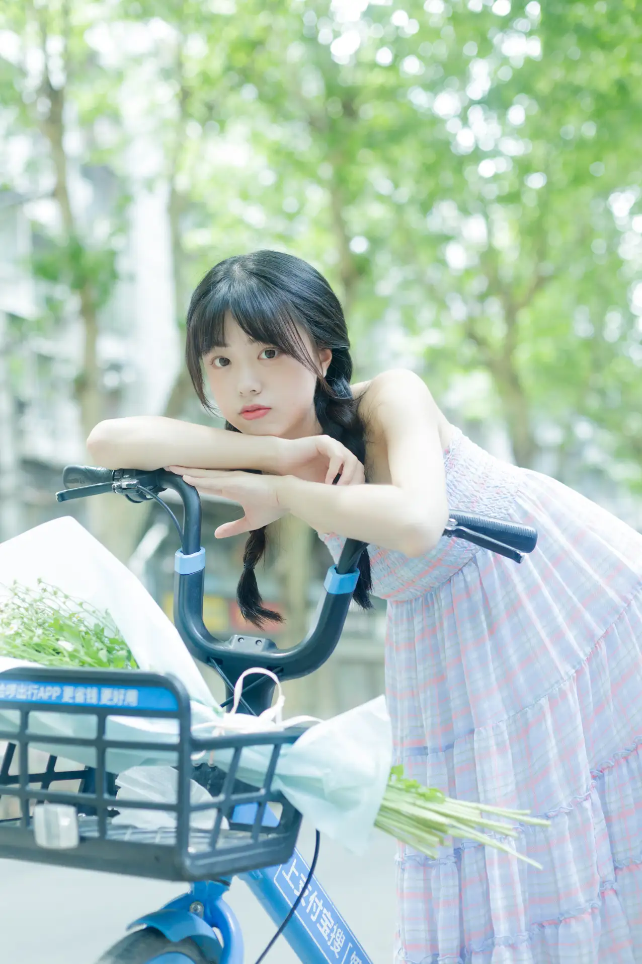 [艺图语] 2022.08.12 Vol.1688-006