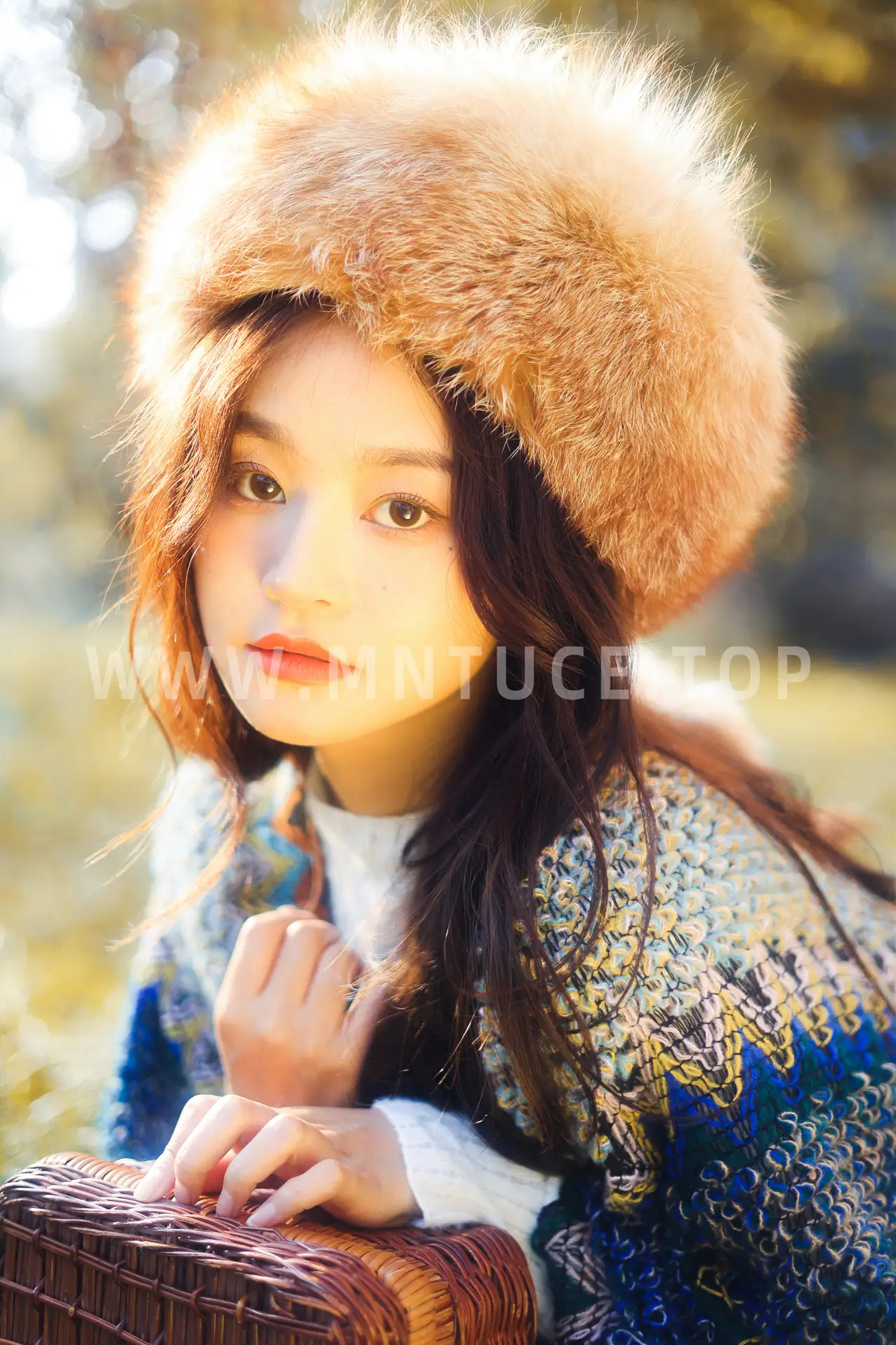 [艺图语] 2022.11.24 Vol.2517-023
