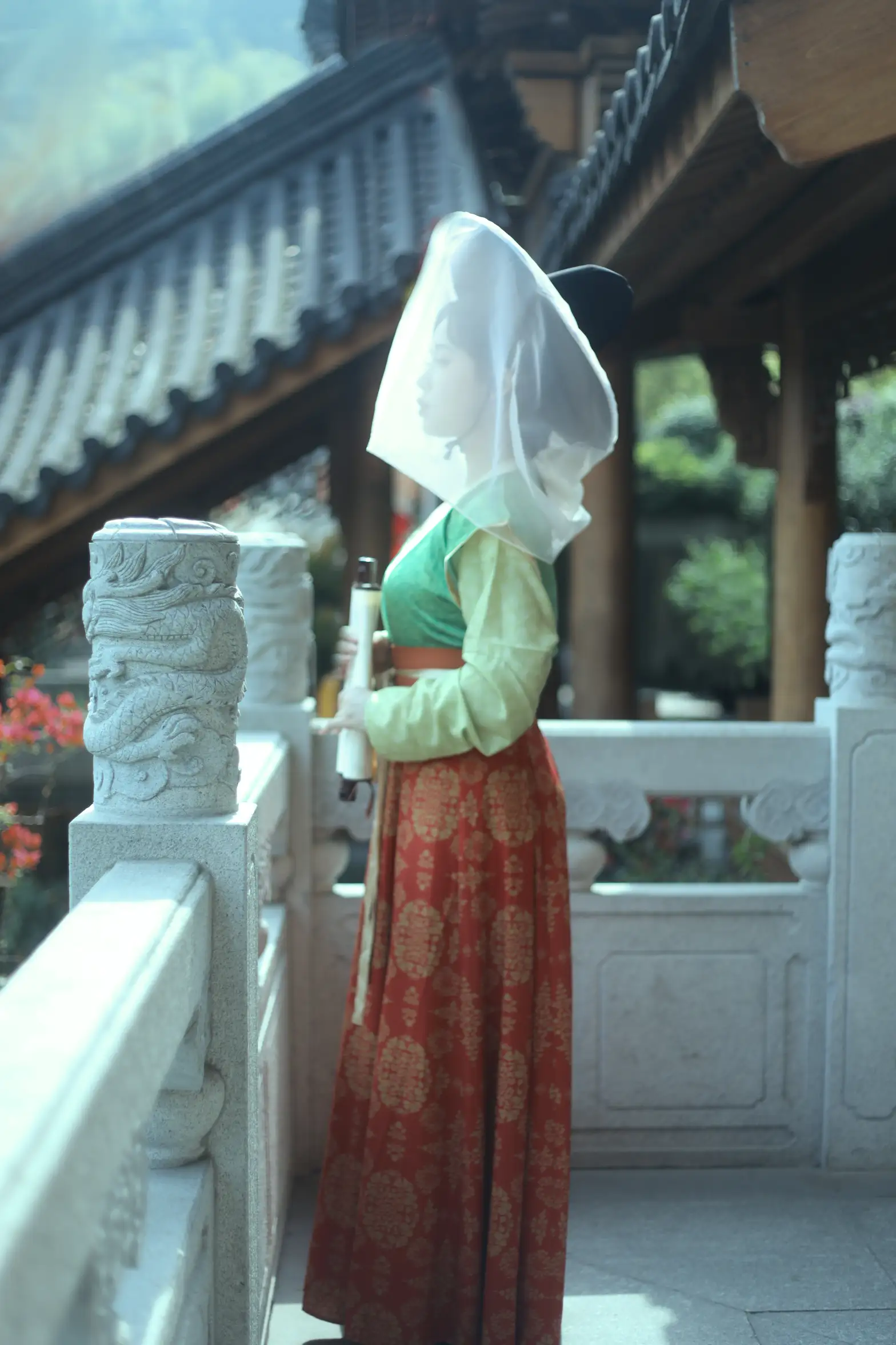 [艺图语] 2022.08.14 Vol.1704-009