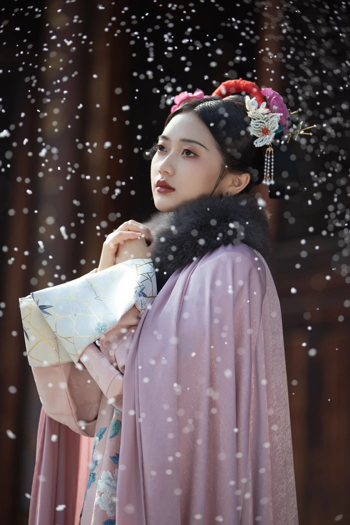 [艺图语]2023.02.06 Vol.2984 雪落下的声音#倒吸一口凉皮#[37P]-023