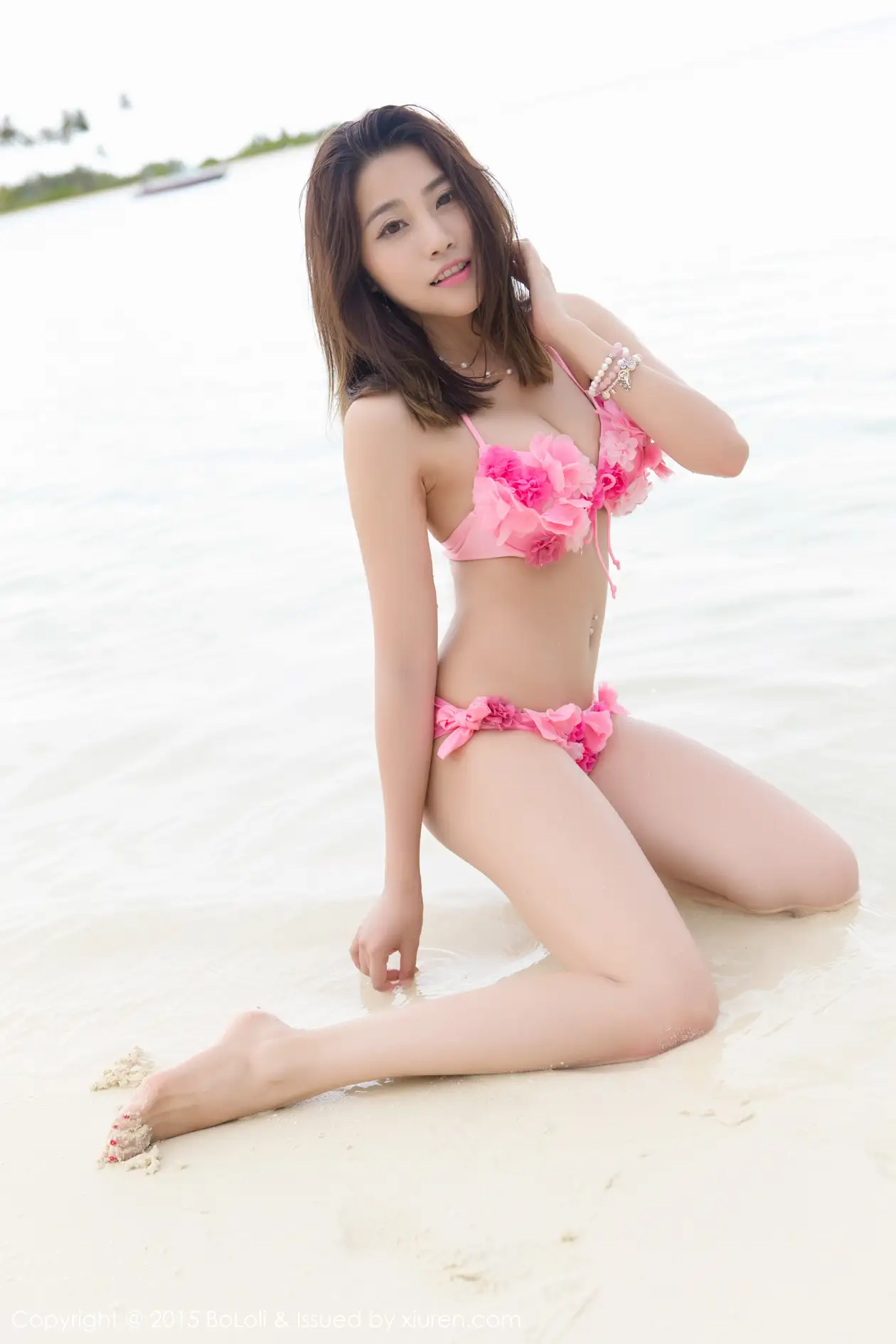 [波萝社] 2015.08.25 Vol.053-028