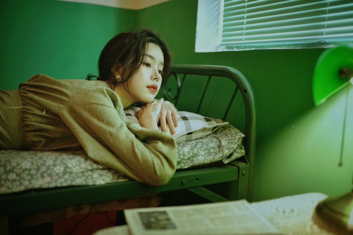 [艺图语]2023.02.03 Vol.2960 你眼神里的故事#圈圈#[22P]-015