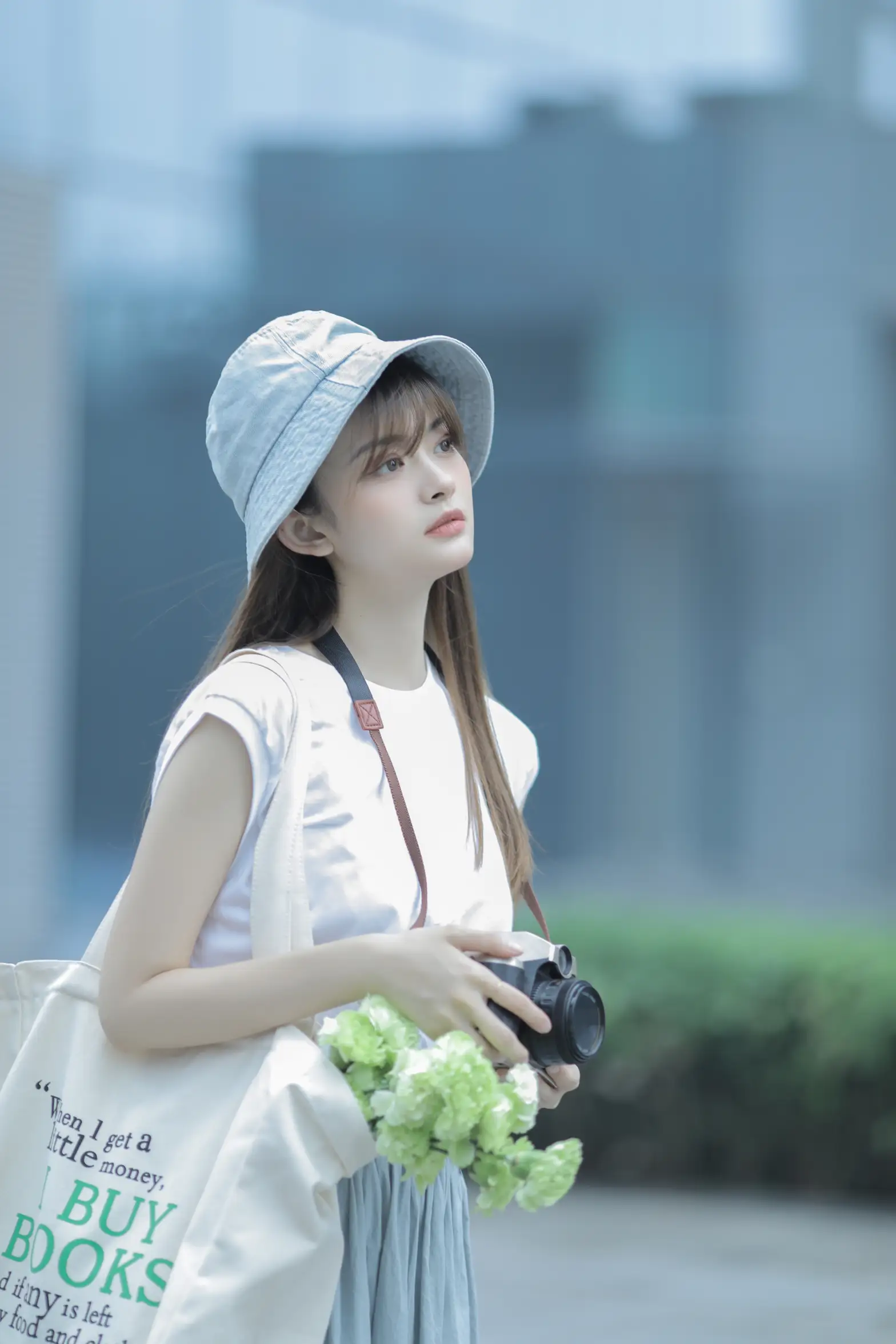 [艺图语] 2022.08.20 Vol.1750-004
