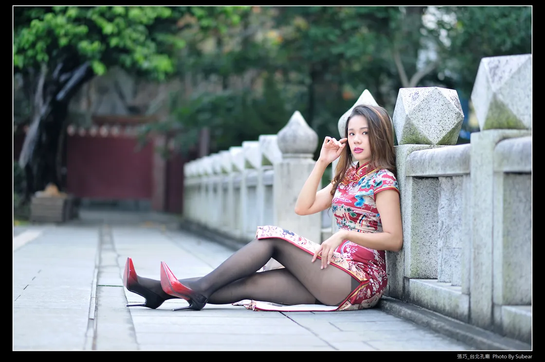 [街拍丝足] NO.098 张巧 旗袍黑丝高跟美腿 #街拍丝足、美足#[54P]-026
