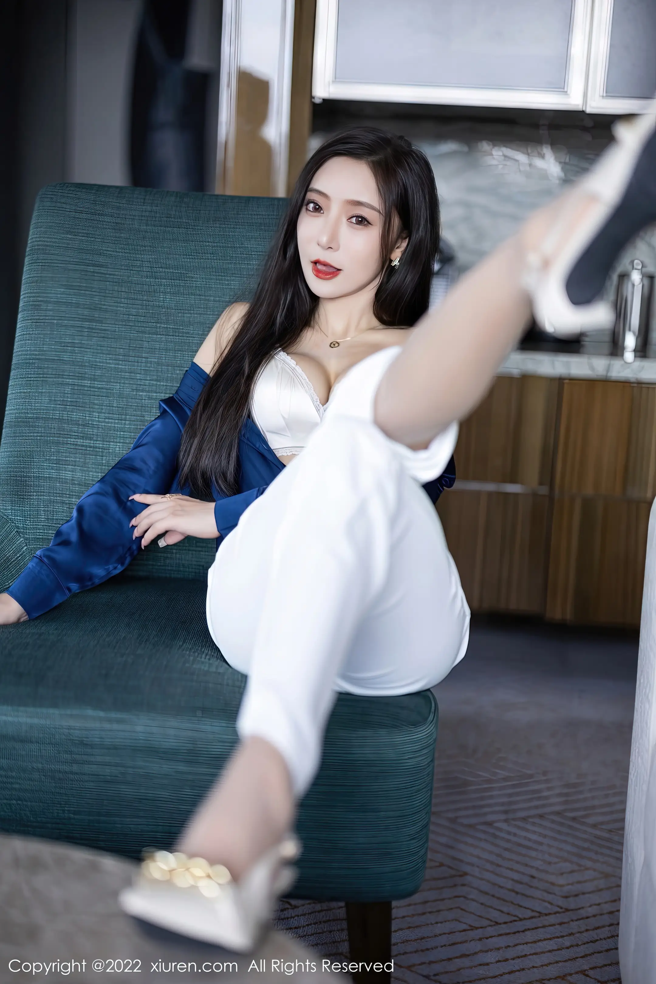 [Xiuren秀人网] 2022.11.01 NO.5790-036