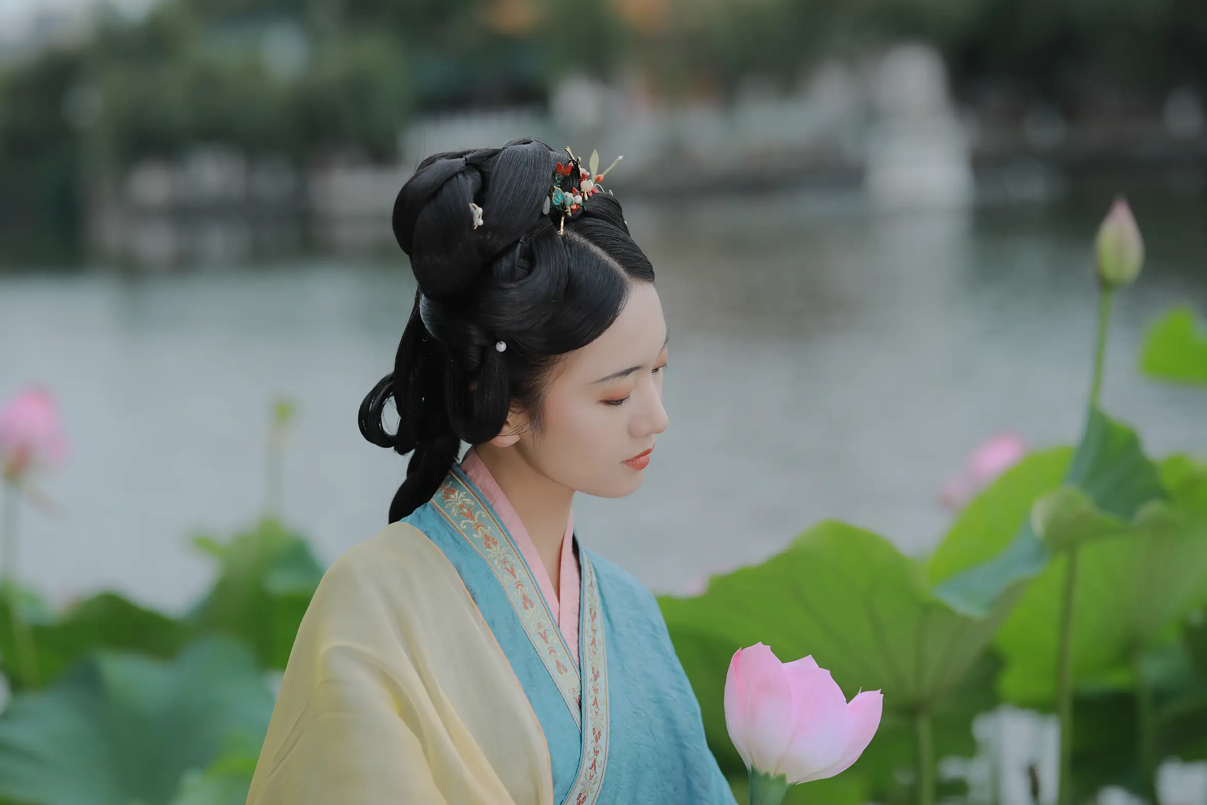 [艺图语] 2022.08.12 Vol.1687-015