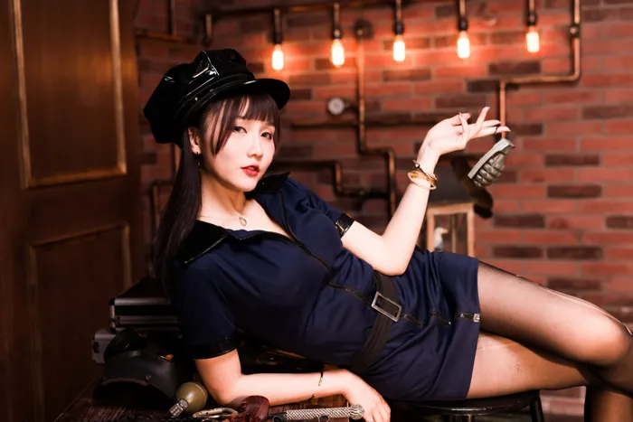 [街拍丝足] NO.116 乔乔儿 黑丝制服 #街拍丝足、美足#[52P]-016