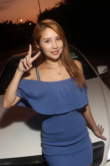 [街拍丝足] NO.094 長腿美模Van Van 香車美腿 高跟美腿外拍 #街拍丝足、美足#[100P]-092