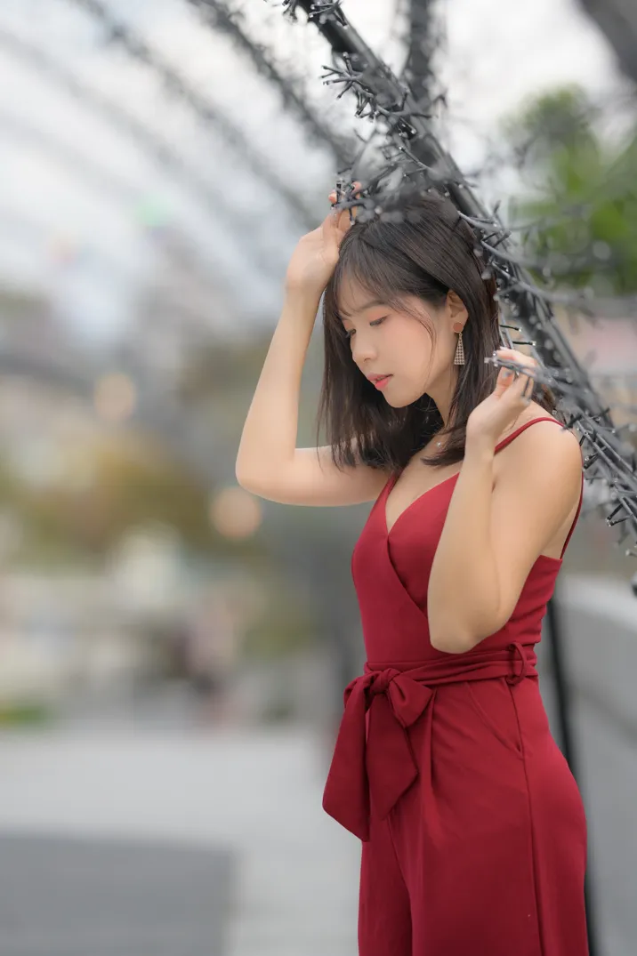 [街拍丝足] NO.217 YoYo 气质连衣长裤高跟  #街拍丝足、美足#[112P]-066