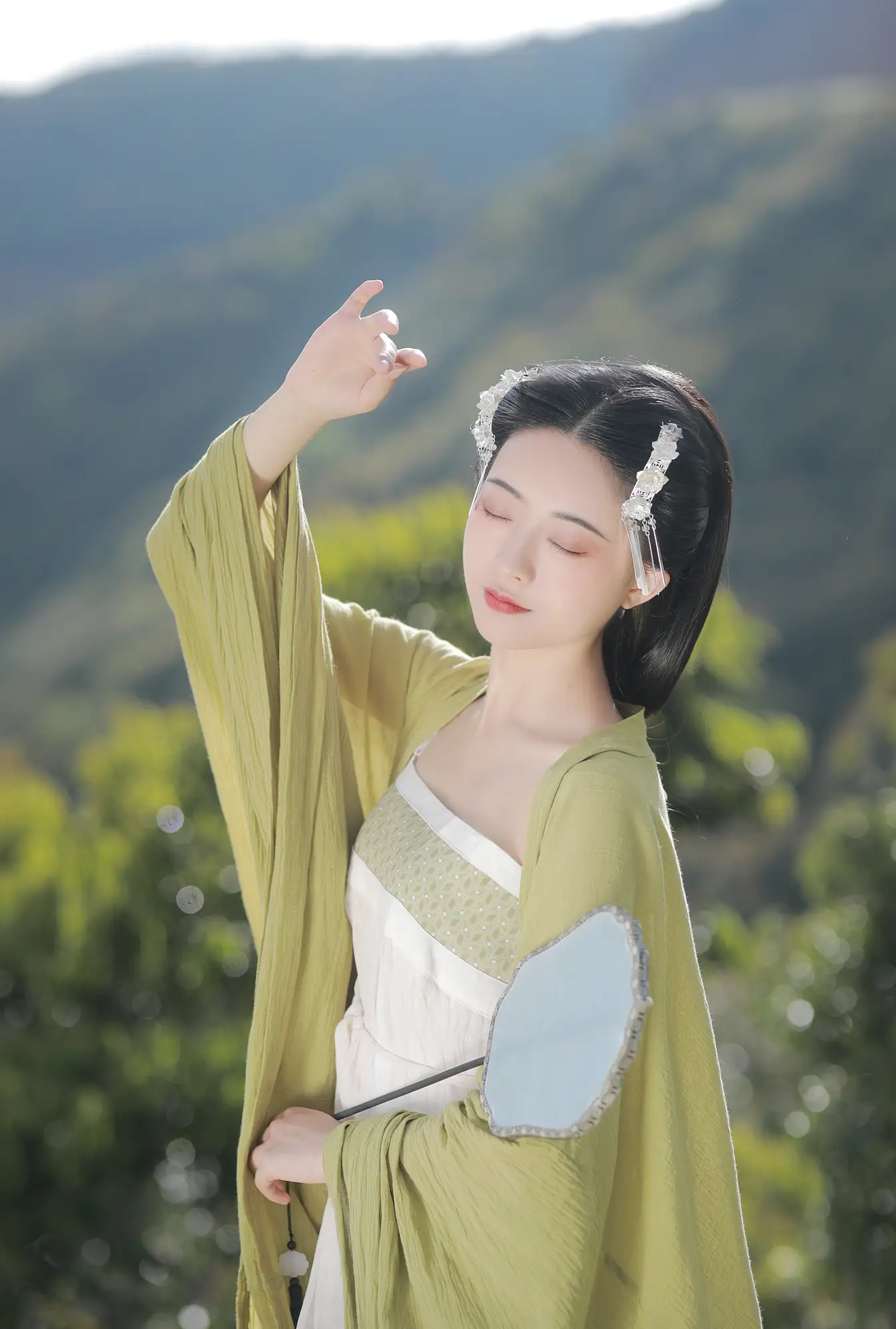 [艺图语] 2022.07.14 Vol.1470-017