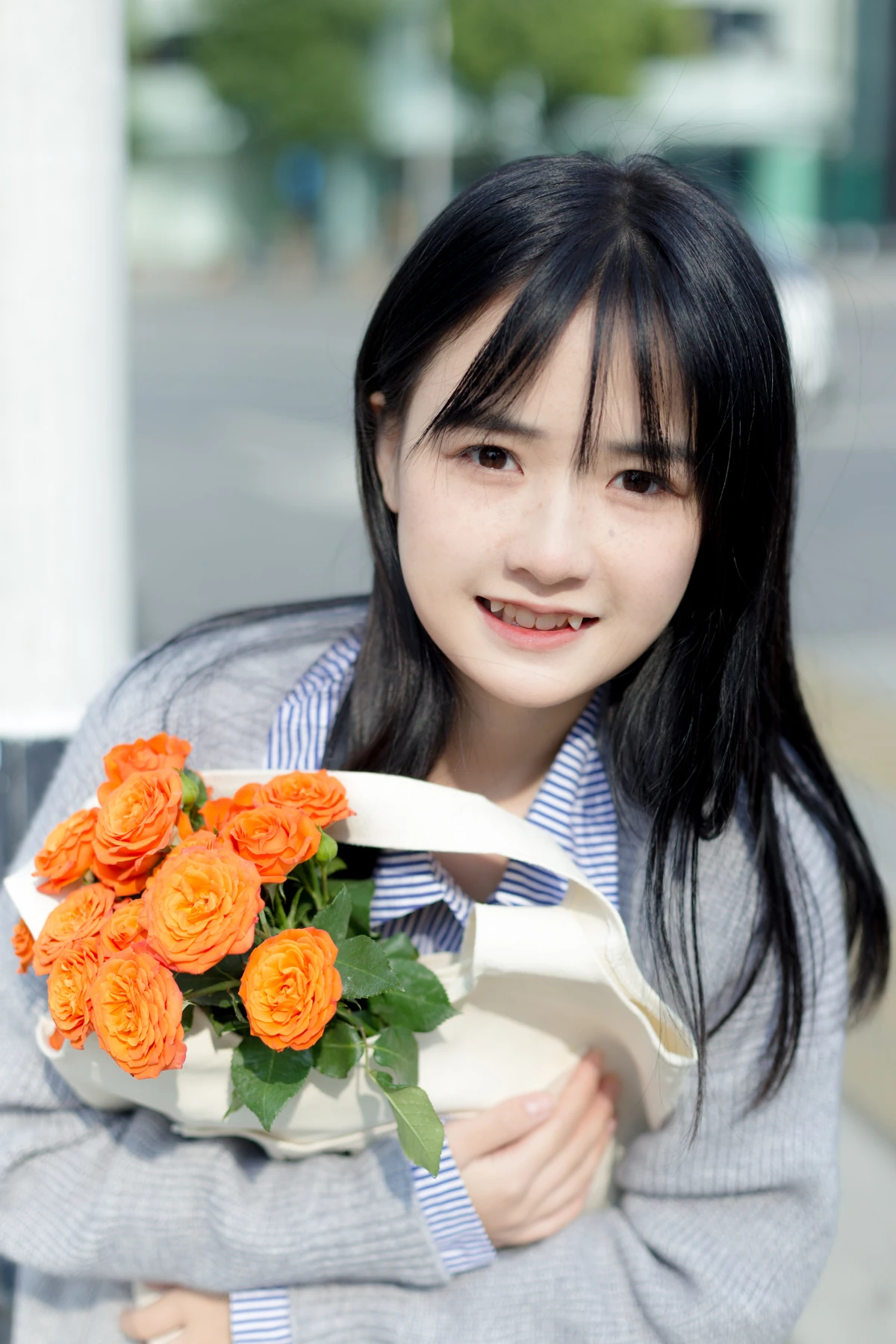 [艺图语]2023.02.01 Vol.2943 面包和鲜花#小怡妹妹cute#[27P]-012