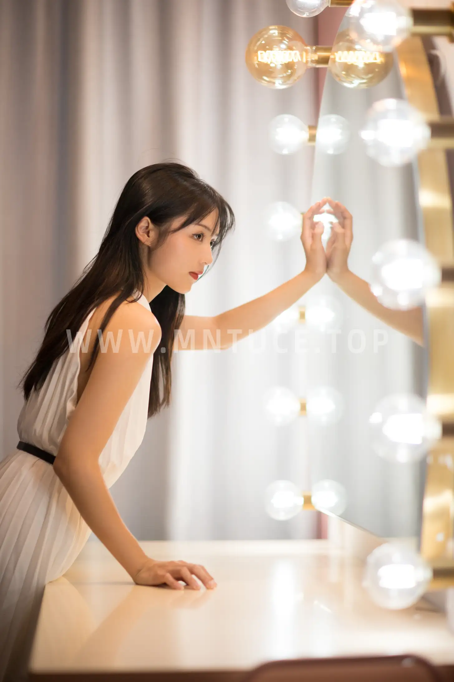 [艺图语] 2021.11.04 Vol.416-019