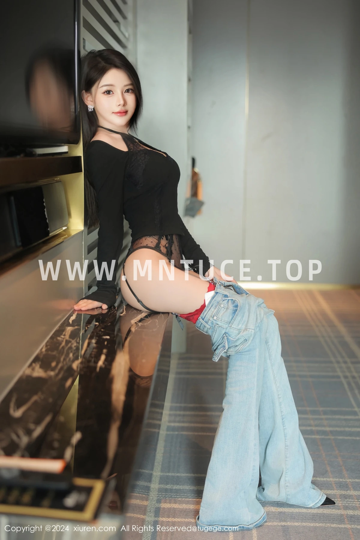 [秀人网] 2024.12.27 No.9666 爱酱里、秀人旗下#[77P]-030
