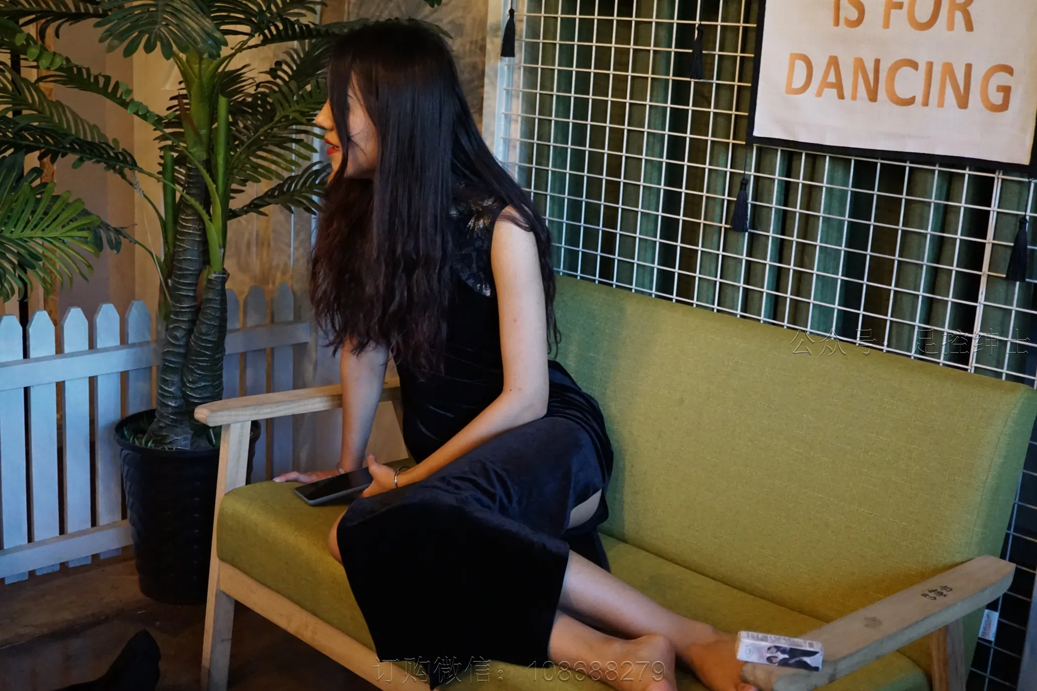 [街拍丝足] NO.015 王璐璐 第2套 #街拍丝足、美足#[157P]-098