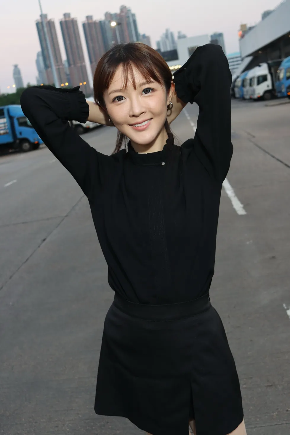 [街拍丝足] NO.161 Kiki 短裙丝袜美腿 #街拍丝足、美足#[95P]-091