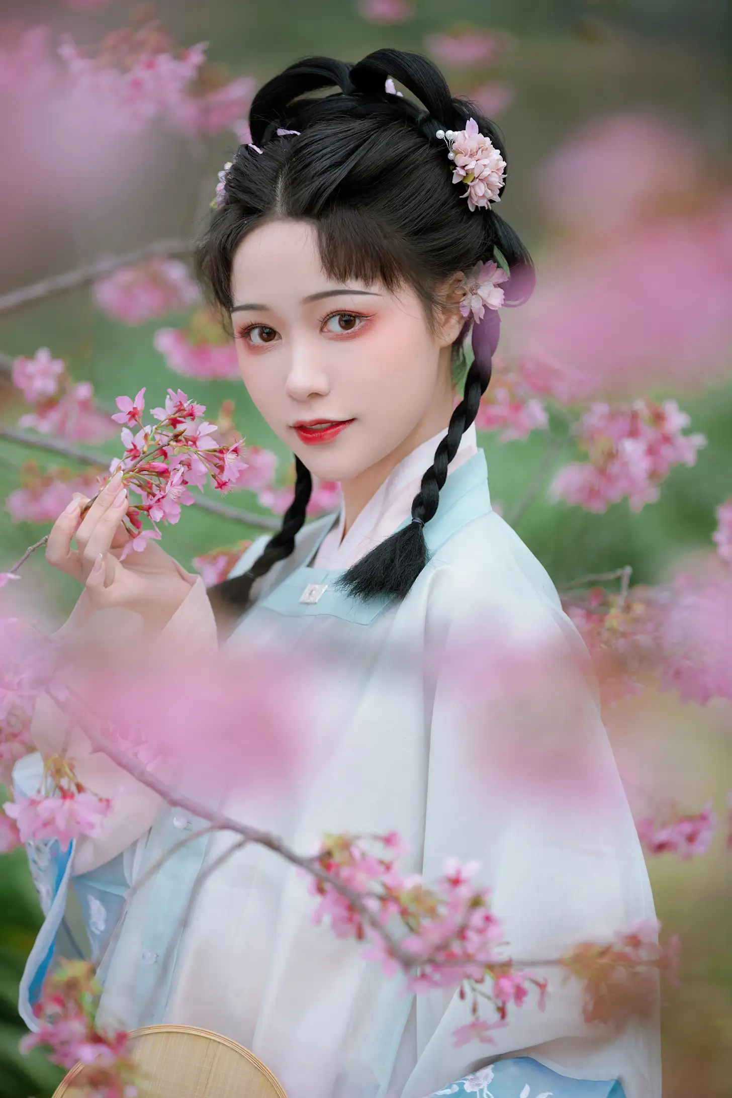 [艺图语] 2022.08.16 Vol.1718-015