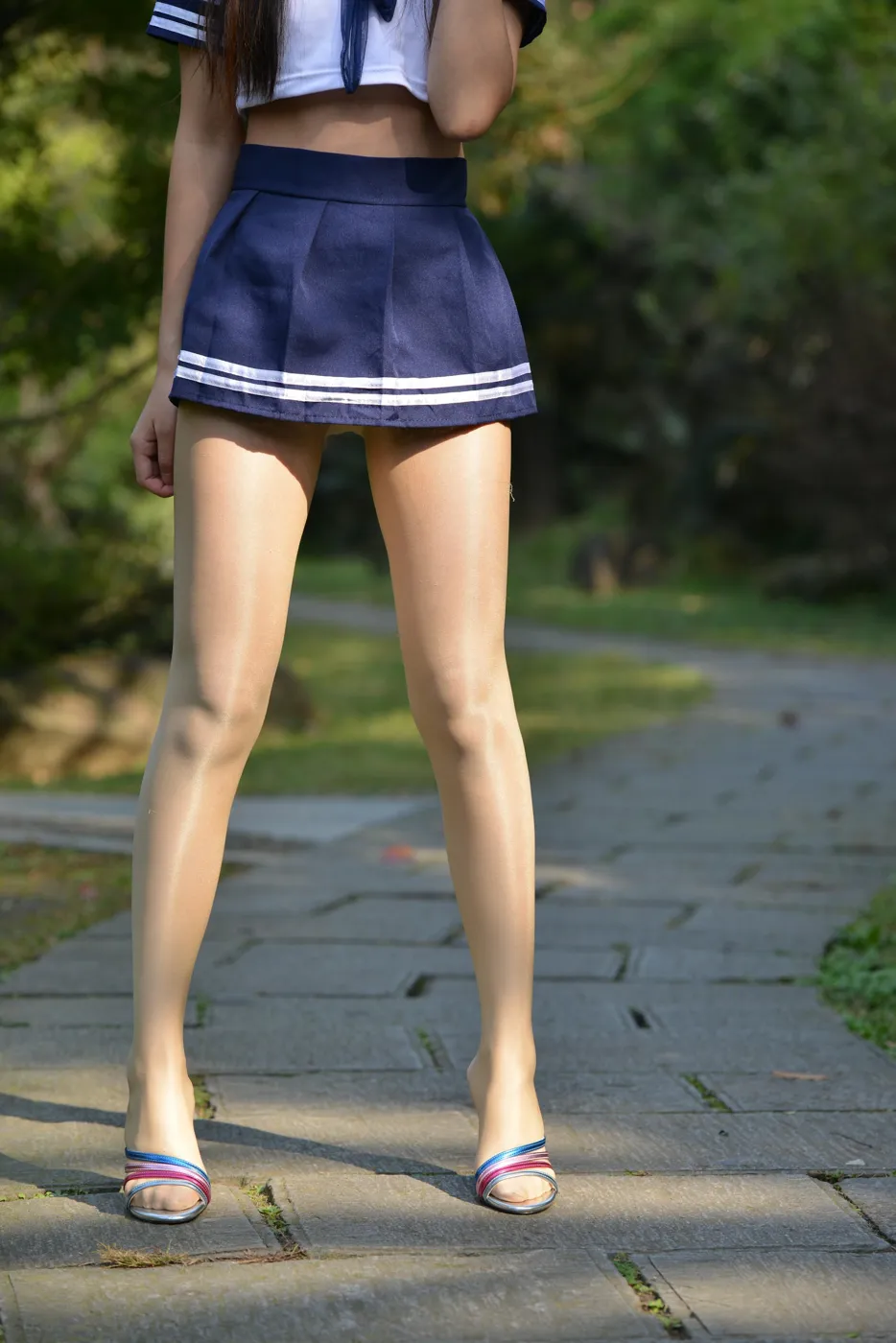 [街拍丝足] NO.158 表妹来了 #街拍丝足、美足#[193P]-026