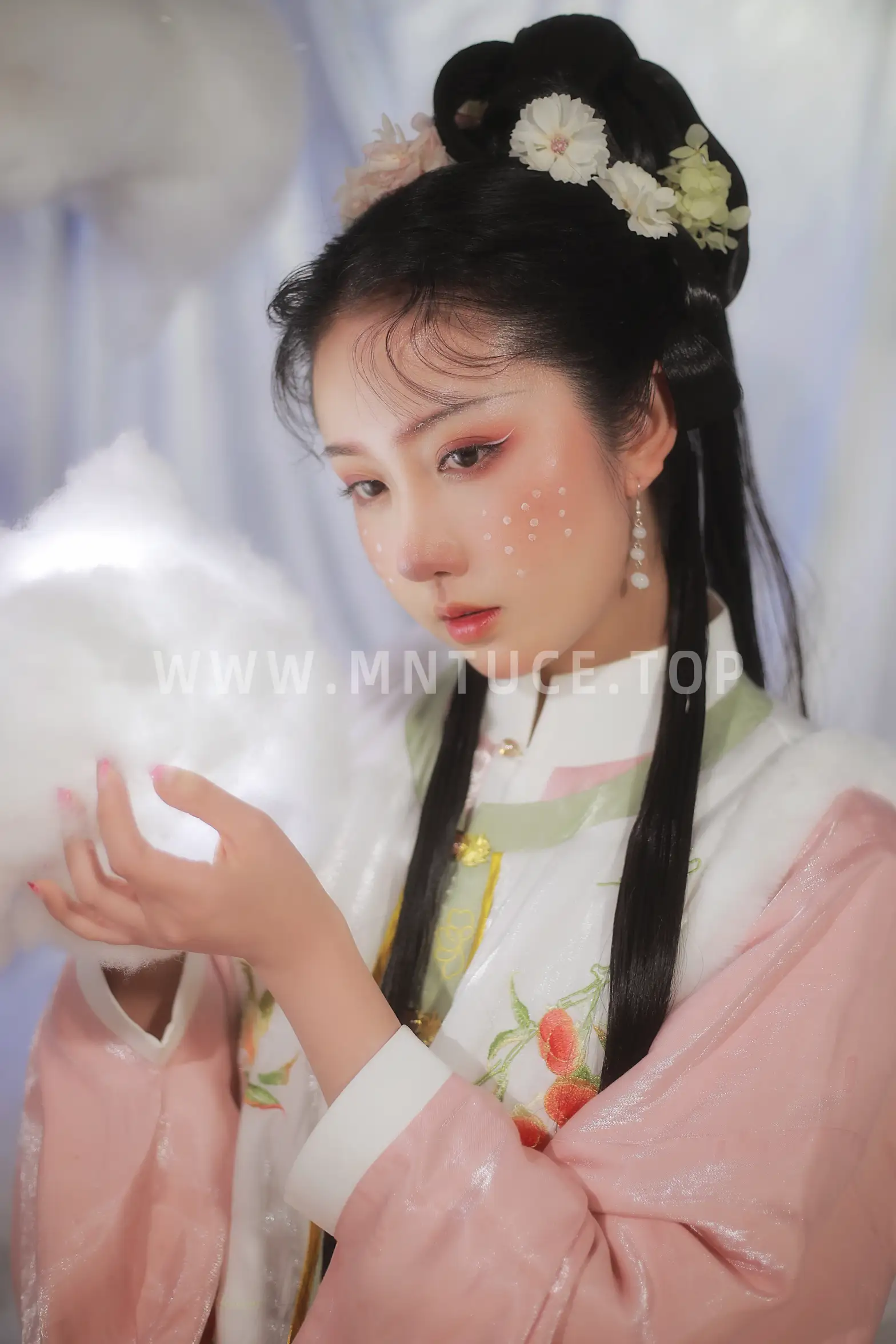 [艺图语] 2022.06.20 Vol.1238-019