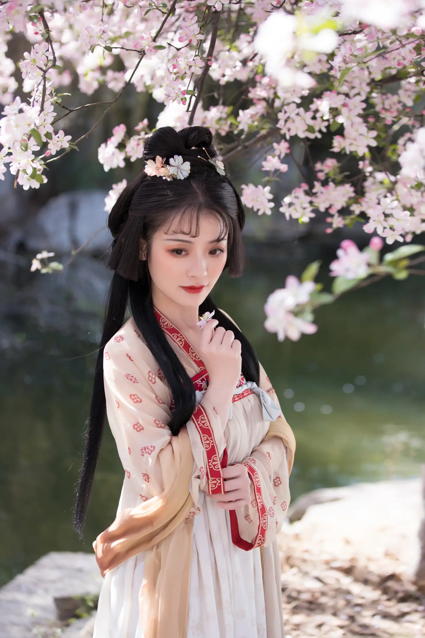 [艺图语] 2022.06.05 Vol.1085-007