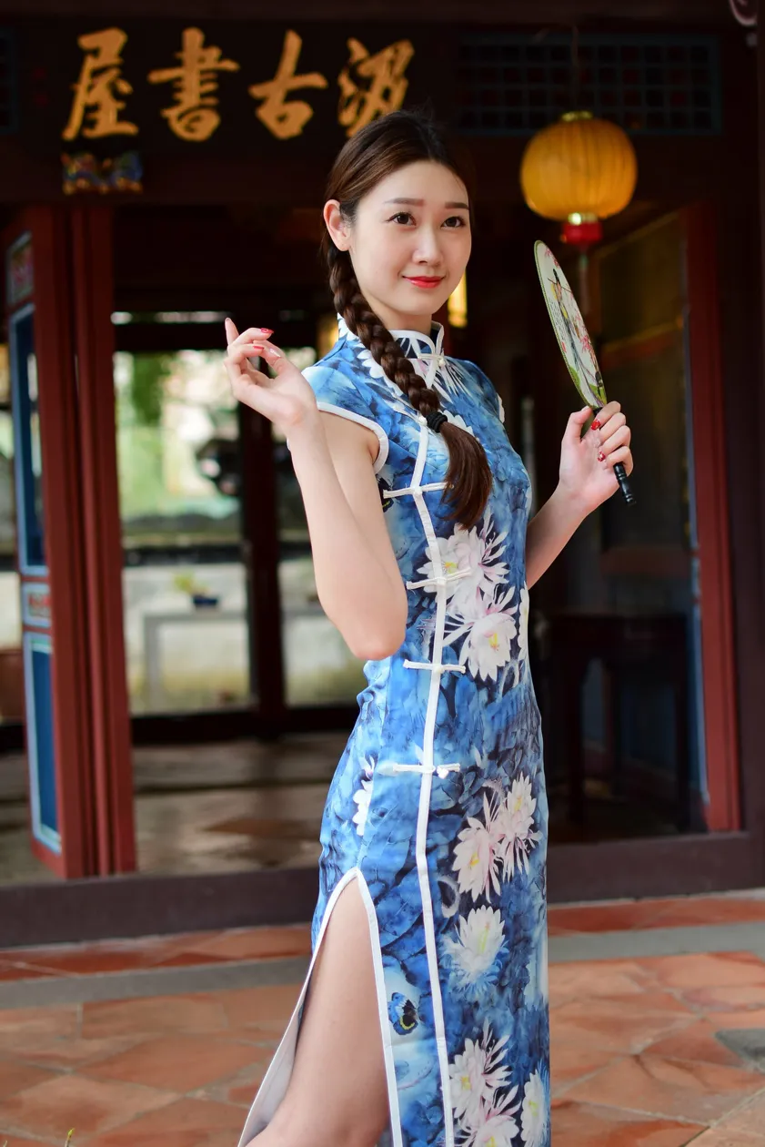 [街拍丝足] NO.174 美元 高衩长旗袍白高跟美腿 #街拍丝足、美足#[165P]-011