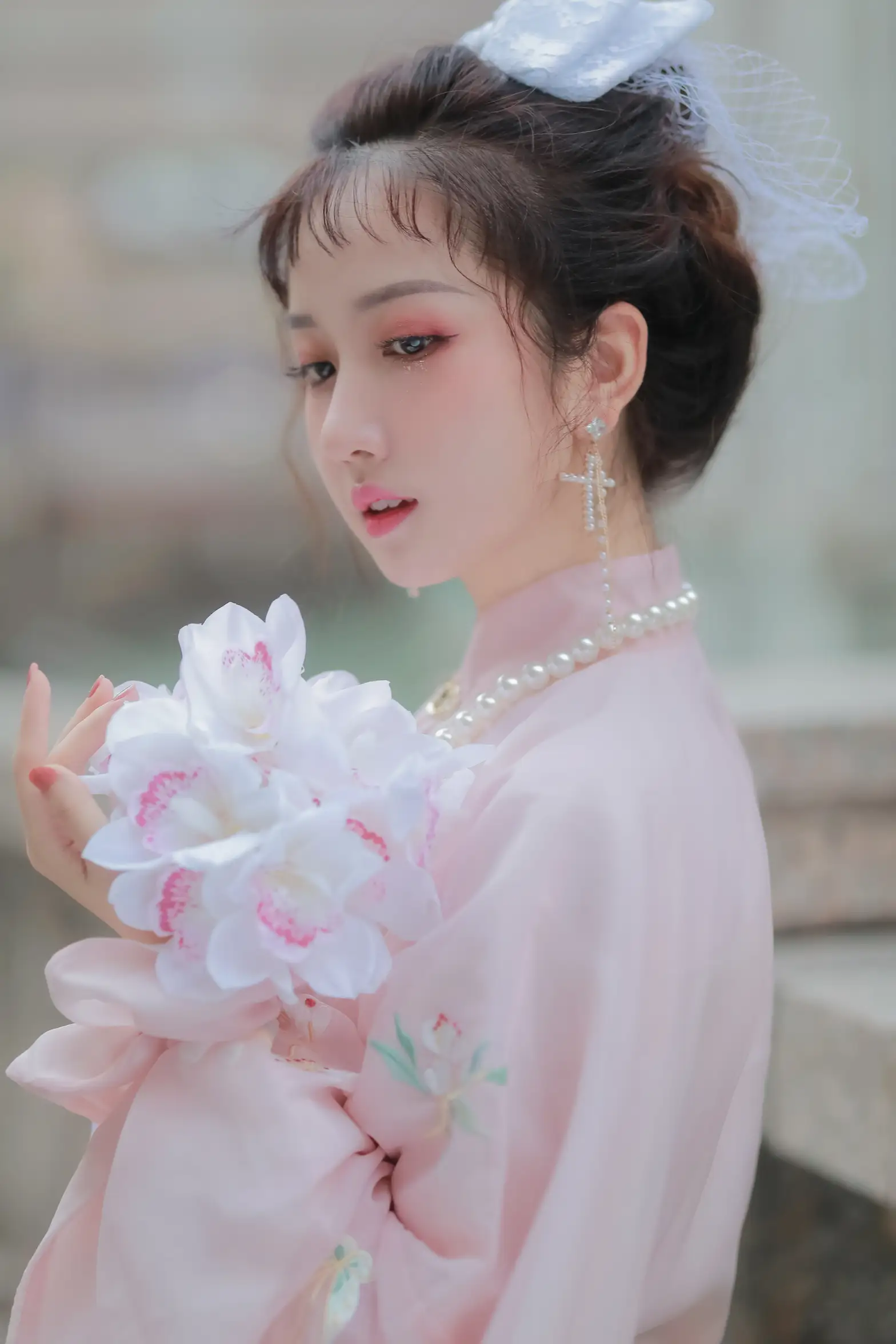 [艺图语] 2022.06.19 Vol.1227-008