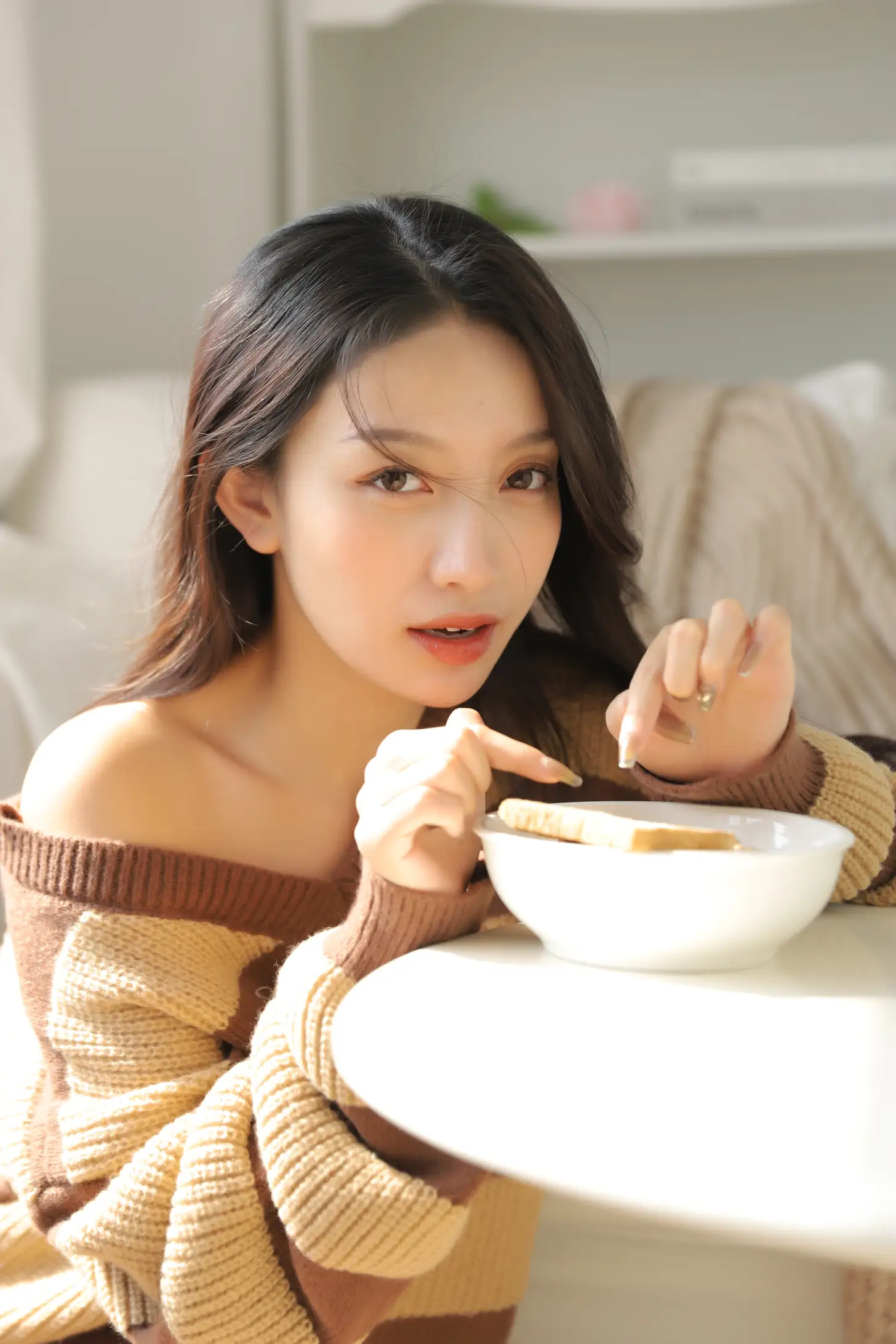 [艺图语] 2022.11.23 Vol.2512-026