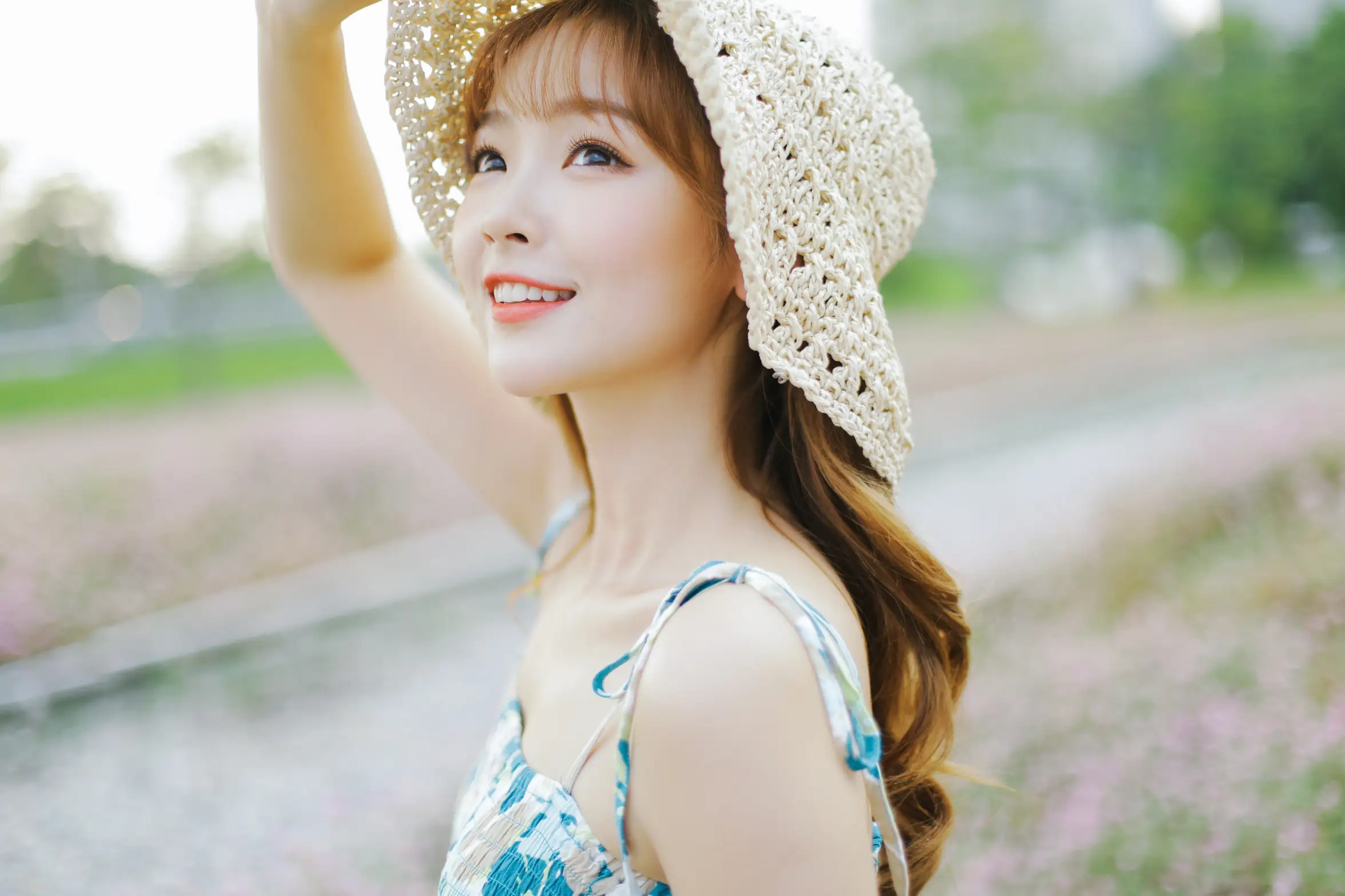 [艺图语] 2022.08.18 Vol.1733-017