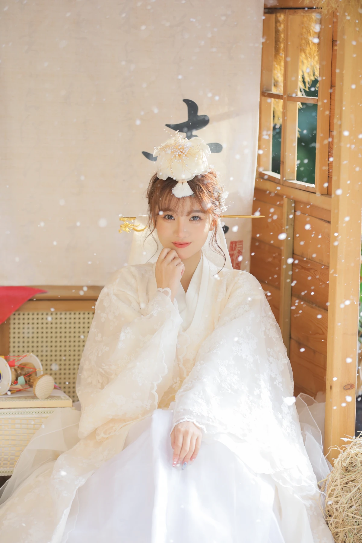 [艺图语]2023.01.11 Vol.2892 延吉服写真#温思儿vv#[22P]-010