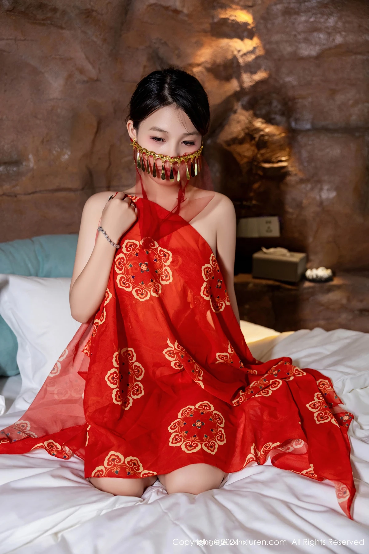 [秀人网] 2024.10.22 No.9323 吴婷婉、秀人旗下#[79P]-032