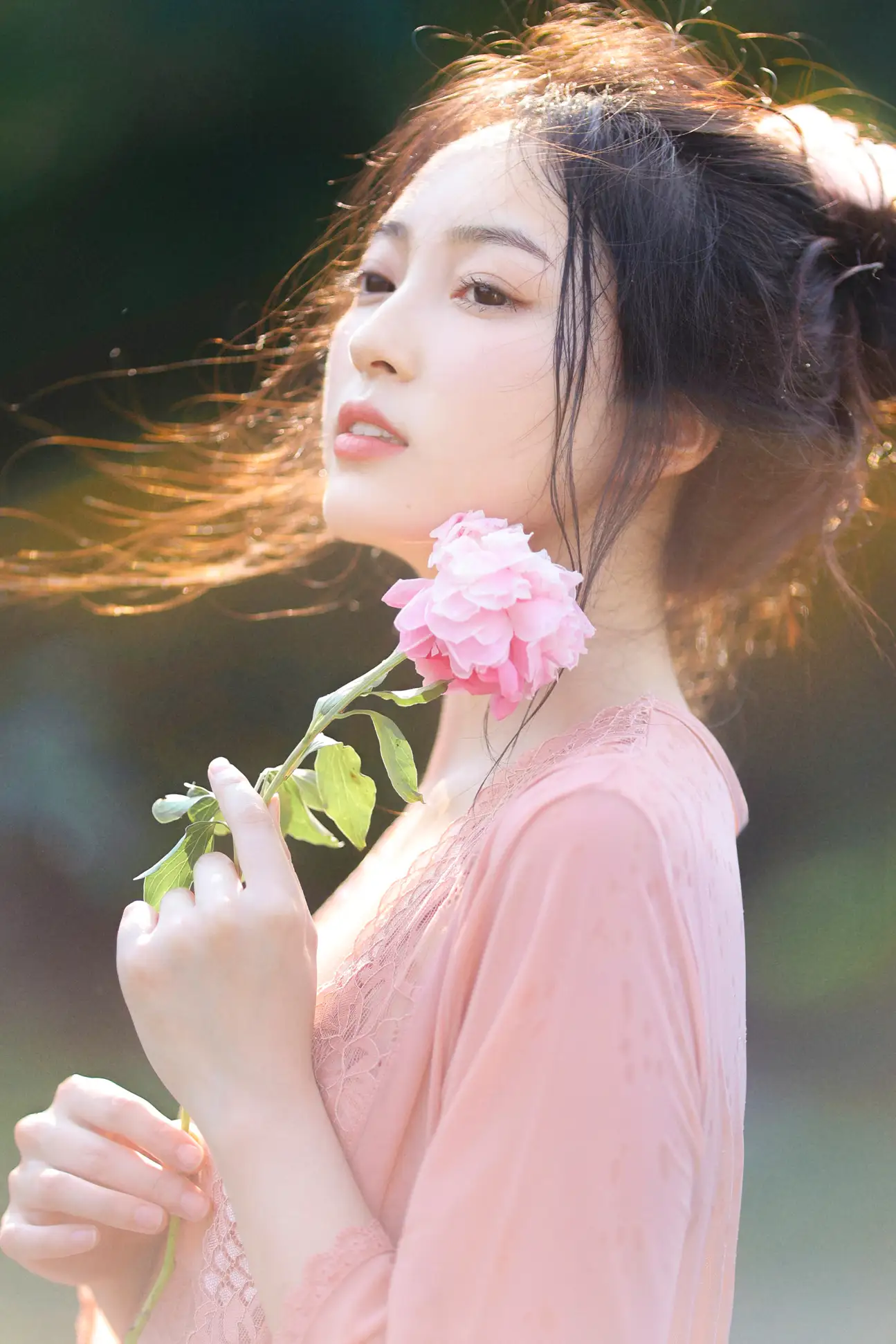[艺图语] 2022.07.30 Vol.1583-026