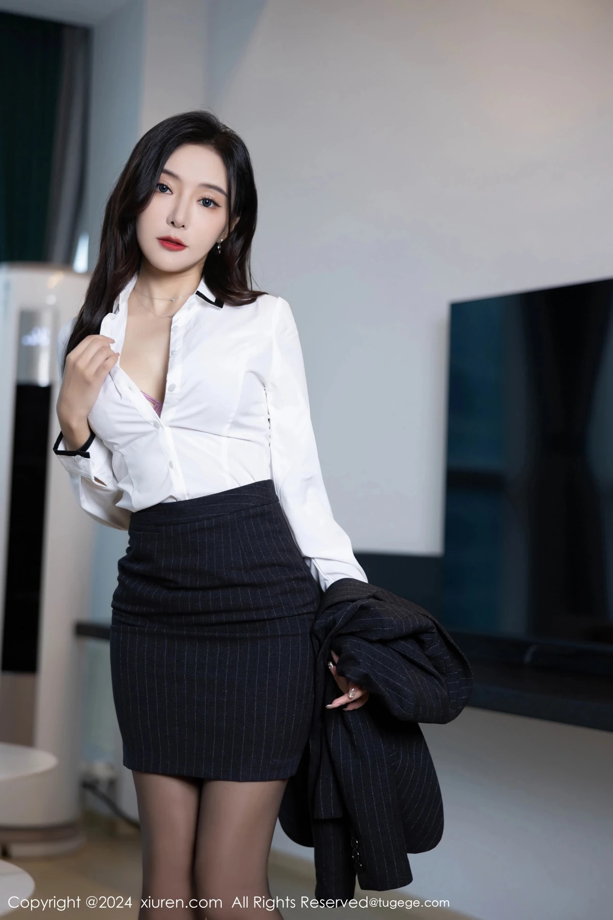 [秀人网] 2024.06.05 No.8656-043