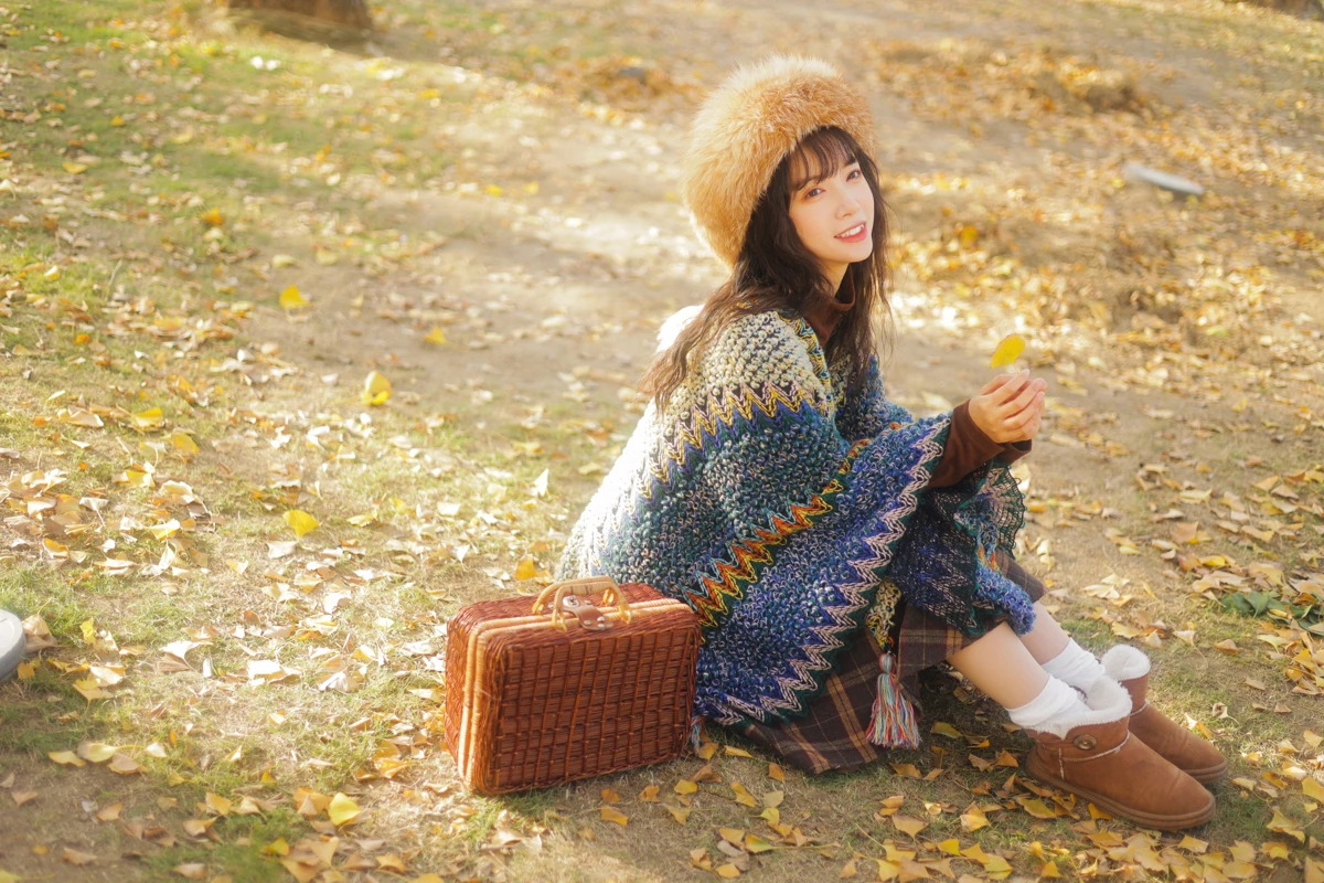 [艺图语]2023.01.12 Vol.2901 银杏不负秋#一只阿梦崽#[44P]-010