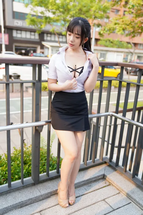 [街拍丝足] NO.078  陈家琳 OL短裙 高跟美腿外拍 #街拍丝足、美足#[100P]-037