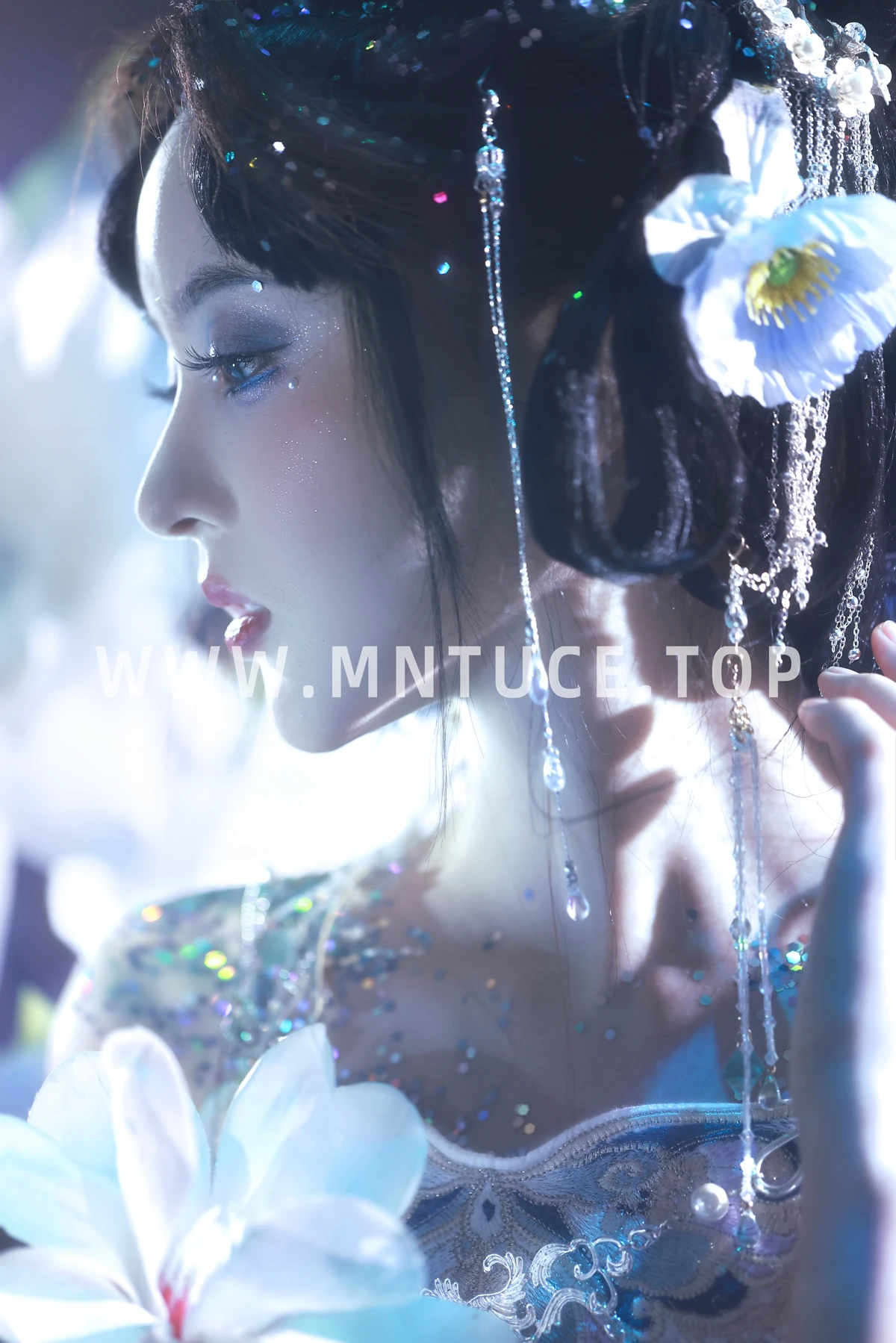 [艺图语]2023.01.31 Vol.2938 月影#天晴后的樱花花#[21P]-021